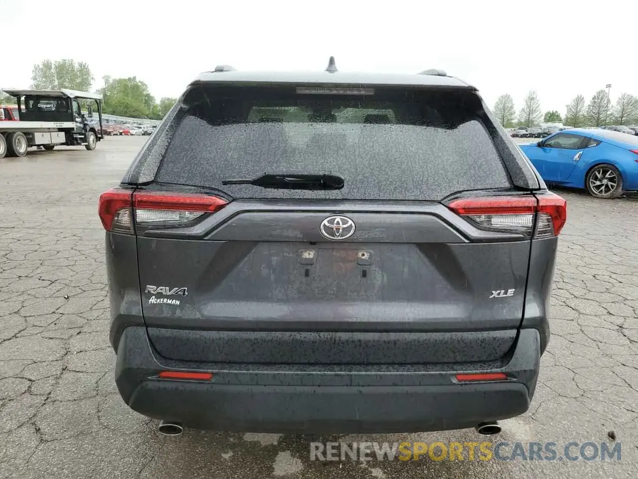 6 Photograph of a damaged car JTMW1RFV5KD509852 TOYOTA RAV4 2019
