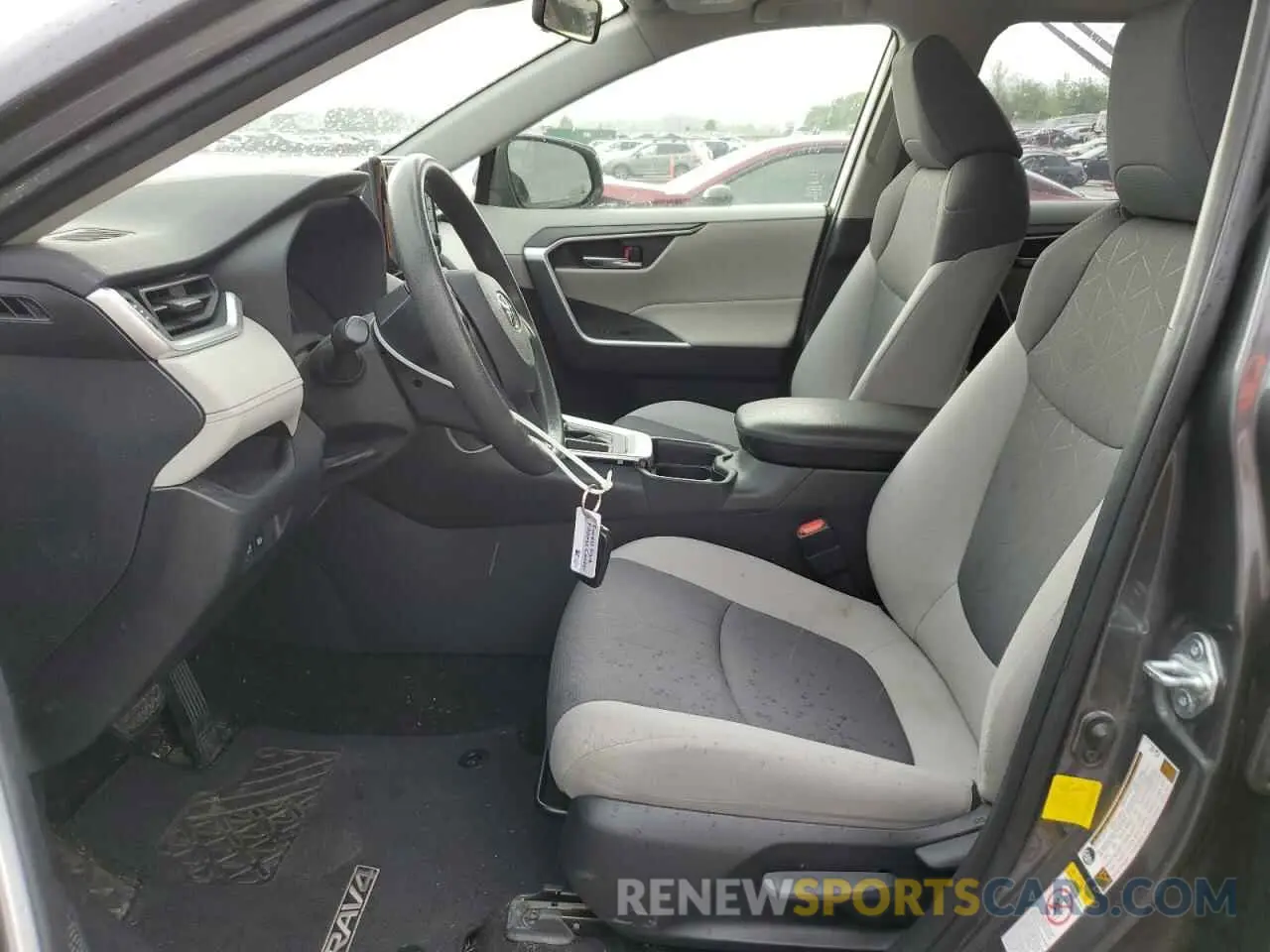 7 Photograph of a damaged car JTMW1RFV5KD509852 TOYOTA RAV4 2019