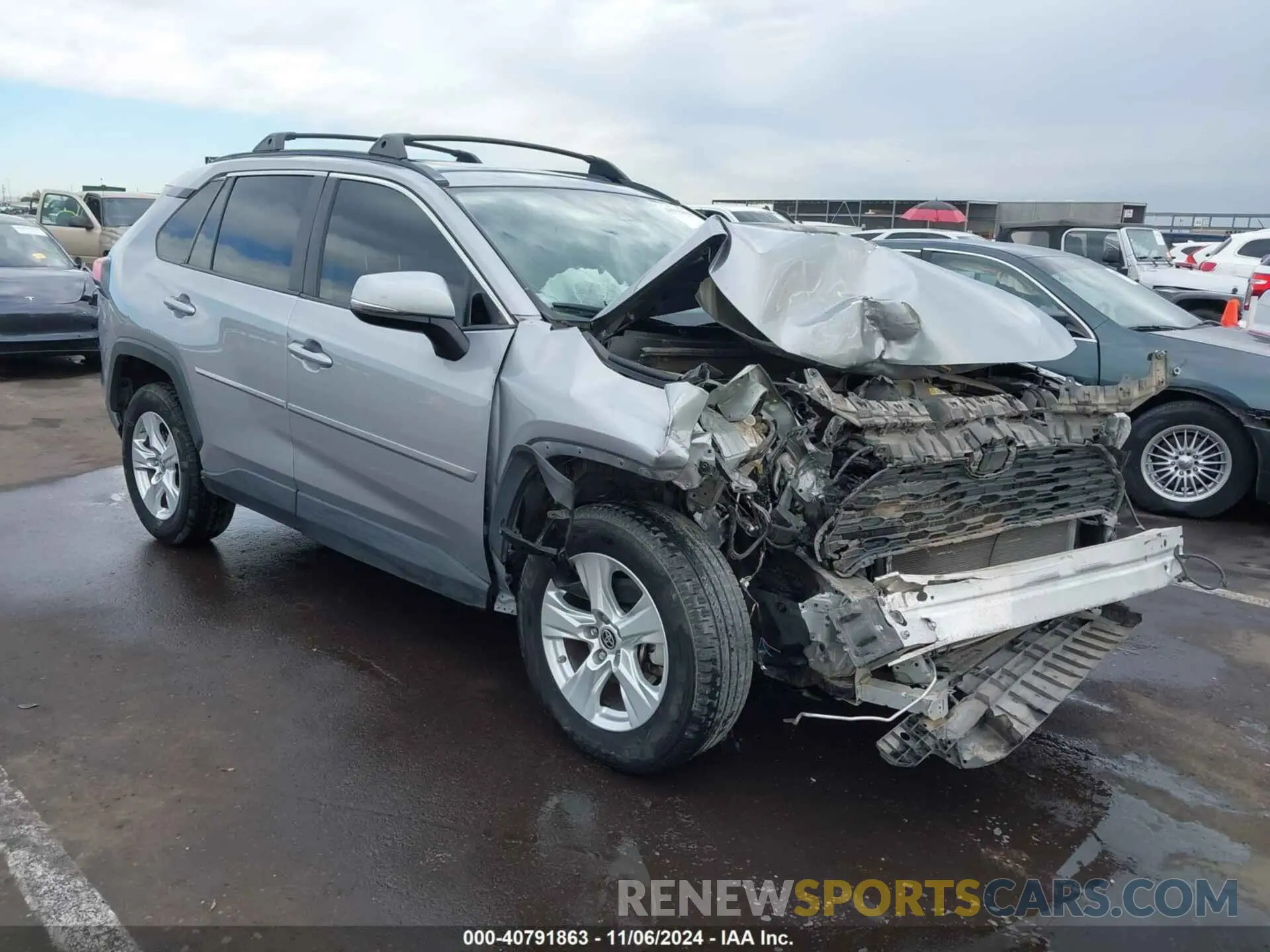 1 Photograph of a damaged car JTMW1RFV6KD035751 TOYOTA RAV4 2019