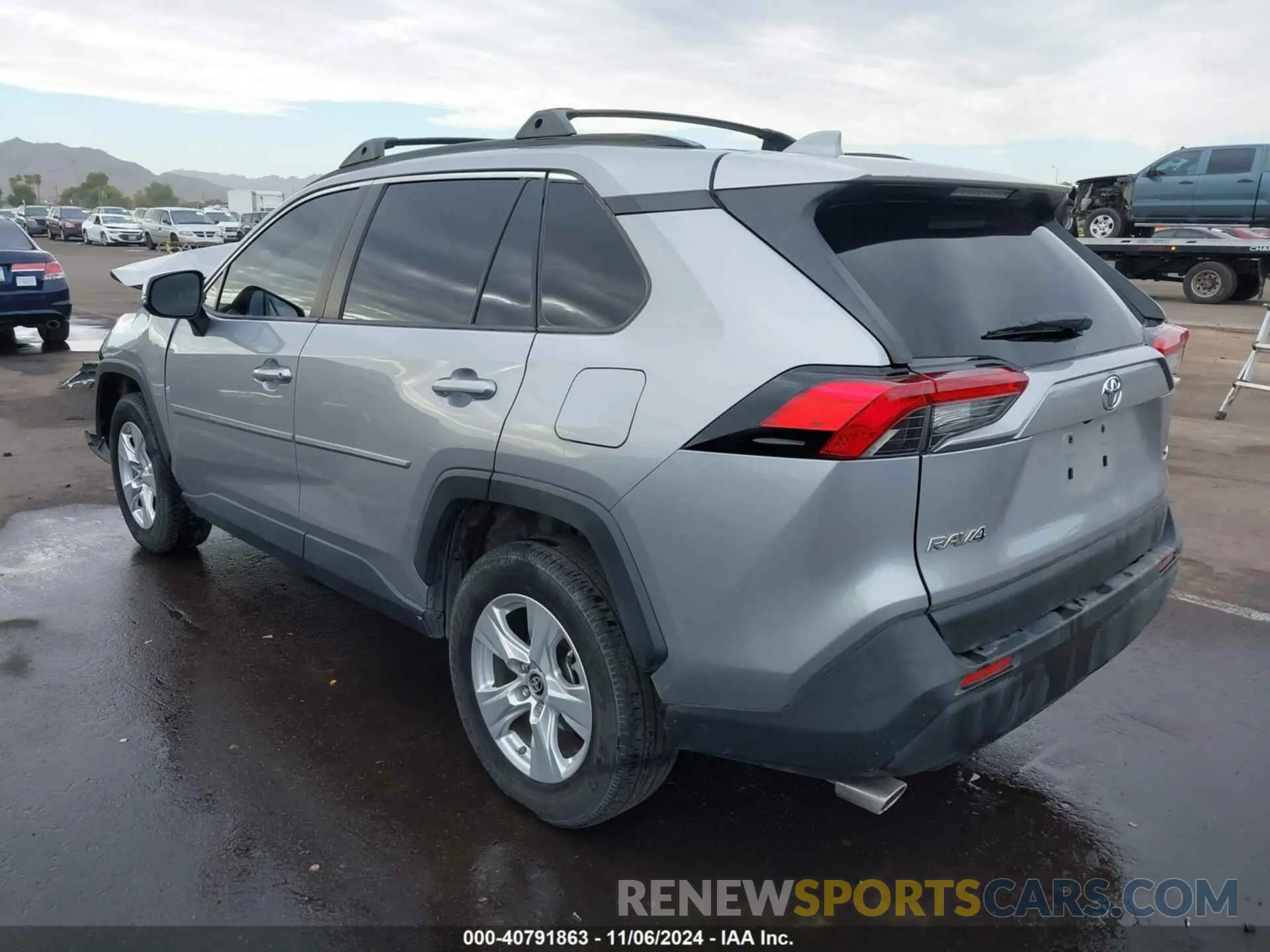 3 Photograph of a damaged car JTMW1RFV6KD035751 TOYOTA RAV4 2019