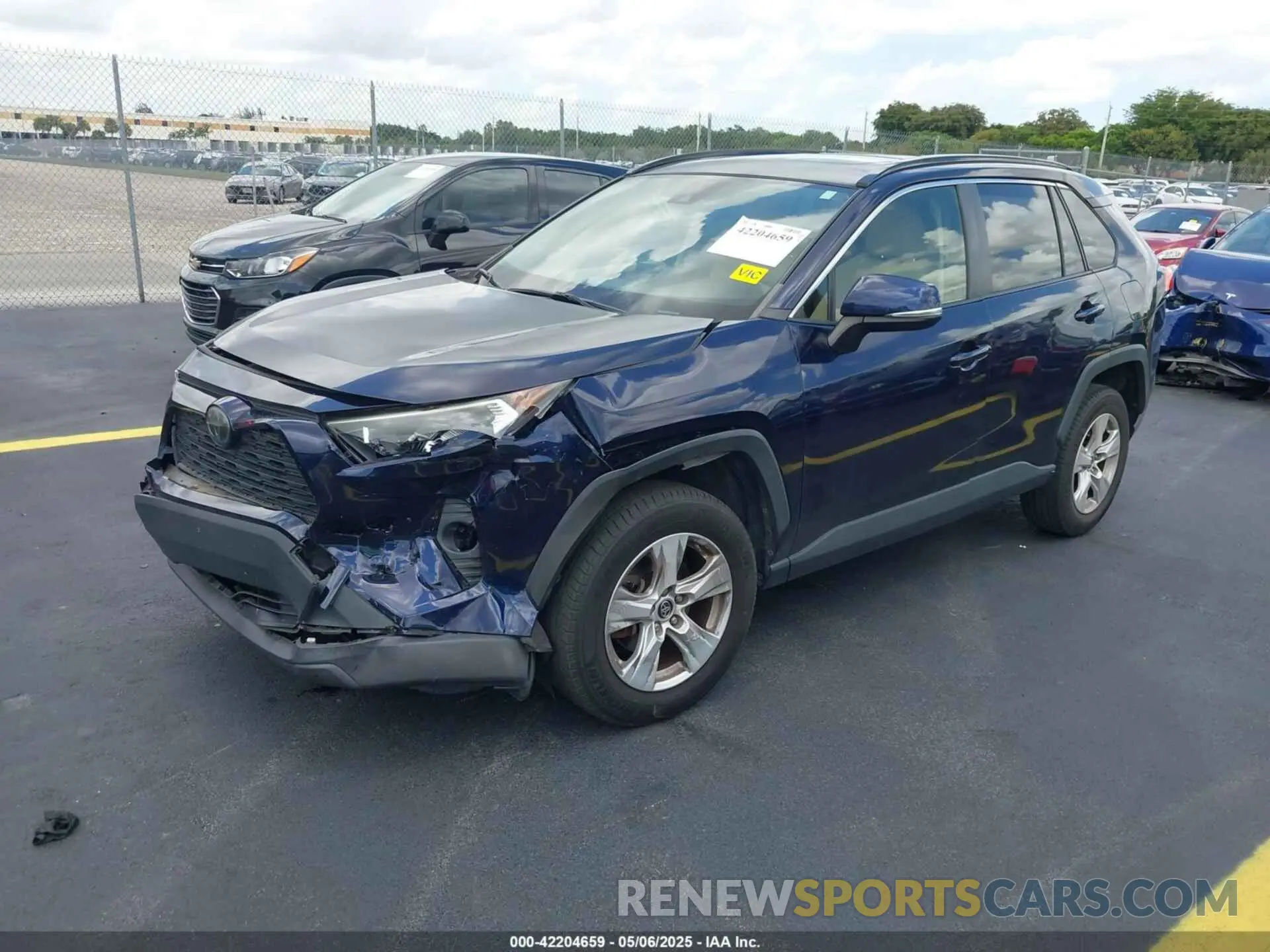 2 Photograph of a damaged car JTMW1RFV6KD502439 TOYOTA RAV4 2019