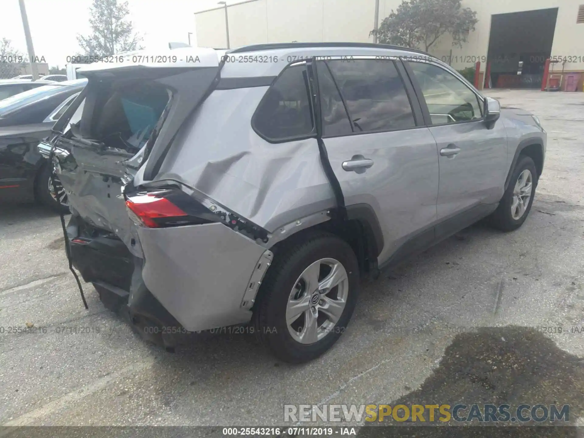 4 Photograph of a damaged car JTMW1RFV6KD506183 TOYOTA RAV4 2019