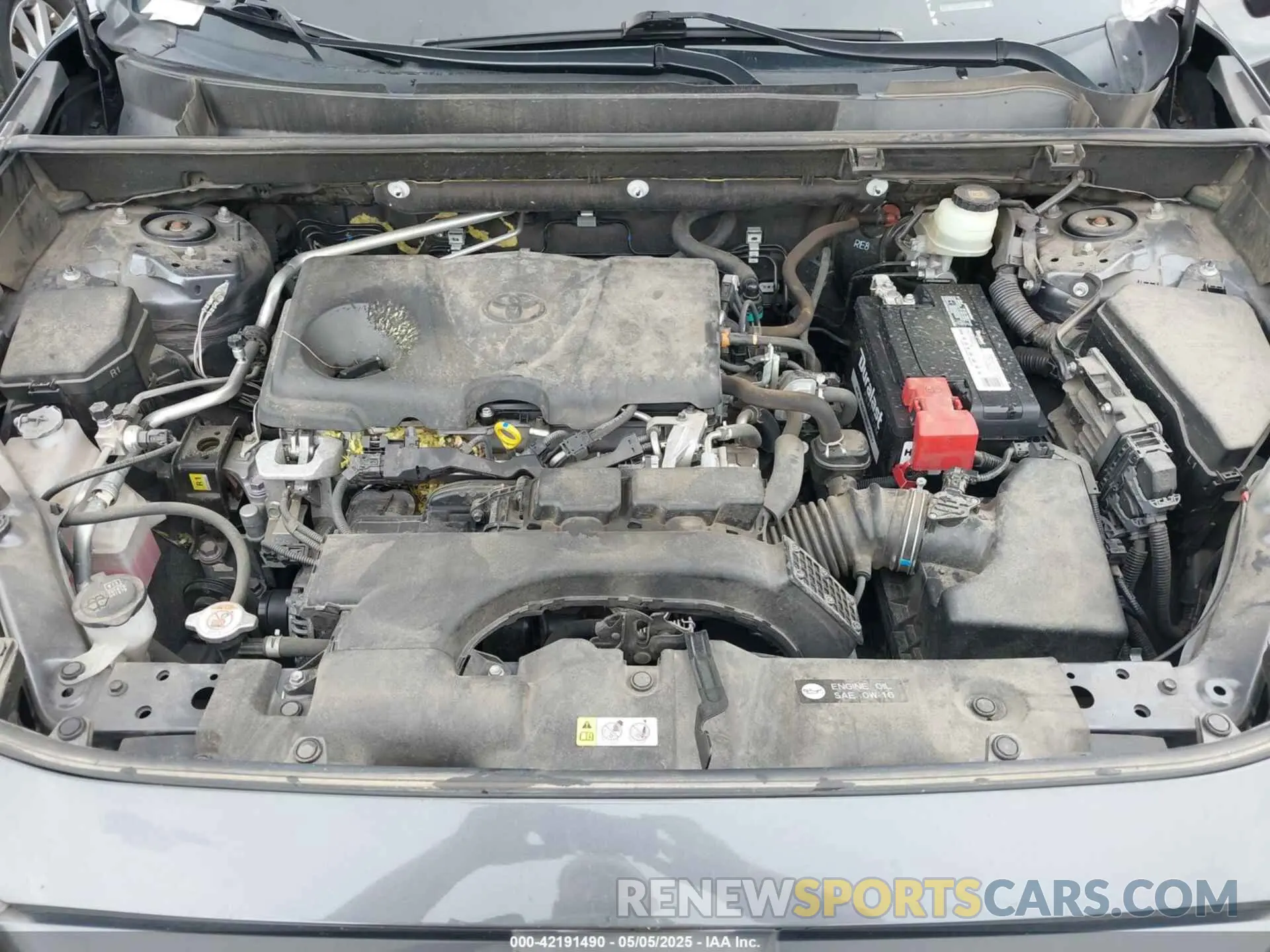 10 Photograph of a damaged car JTMW1RFV6KD513554 TOYOTA RAV4 2019