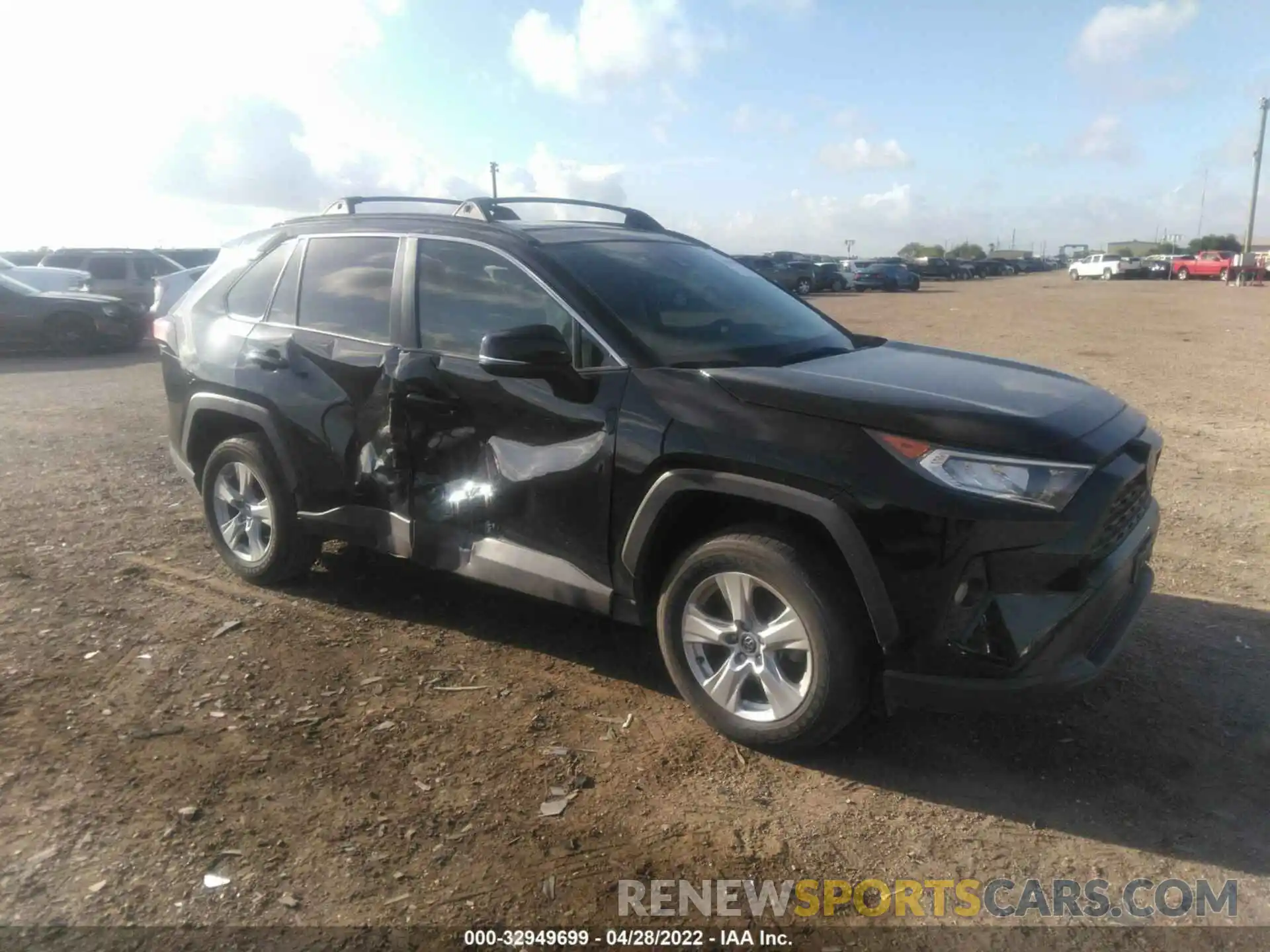 1 Photograph of a damaged car JTMW1RFV6KD513683 TOYOTA RAV4 2019