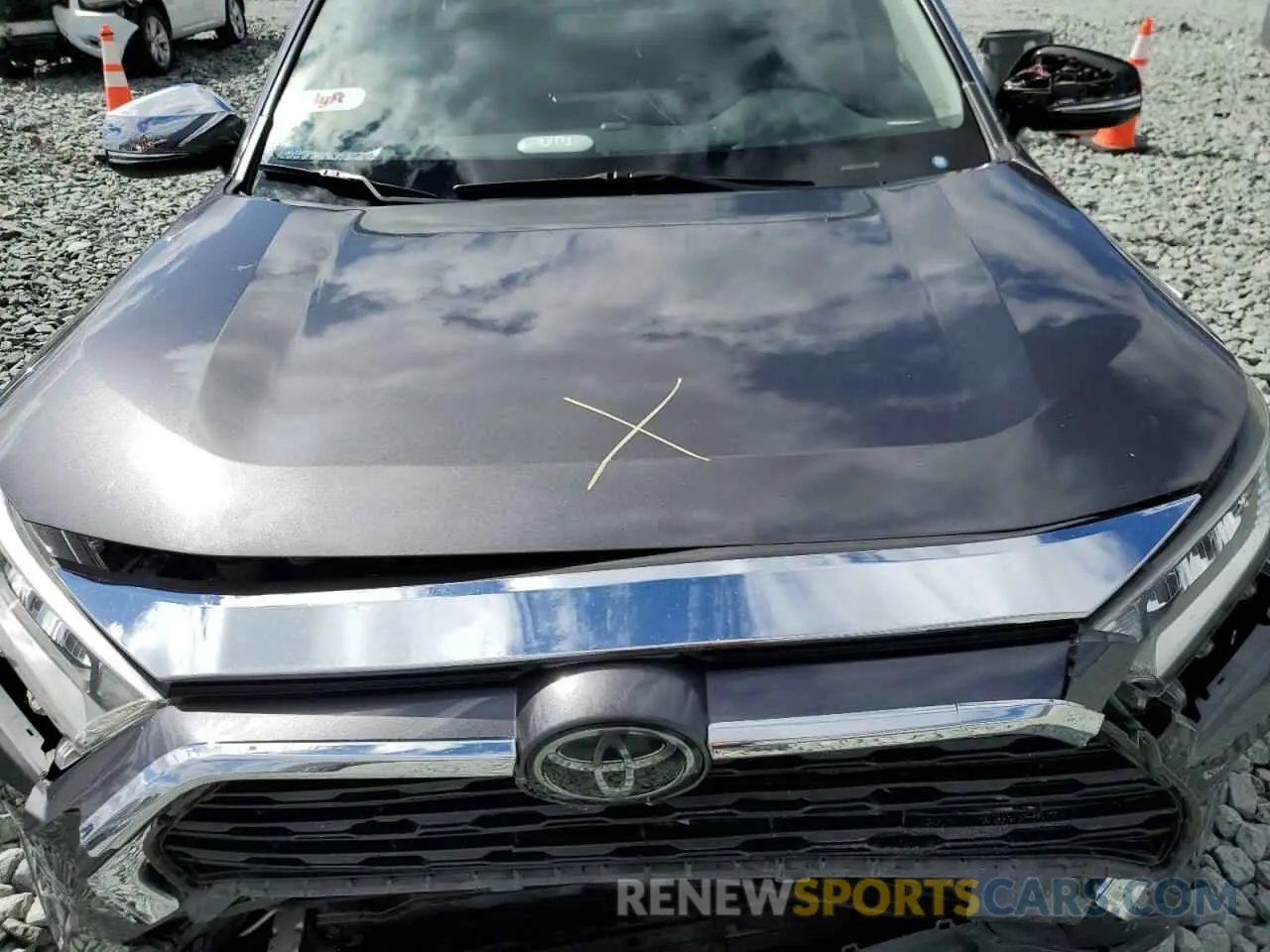 14 Photograph of a damaged car JTMW1RFV6KJ005909 TOYOTA RAV4 2019