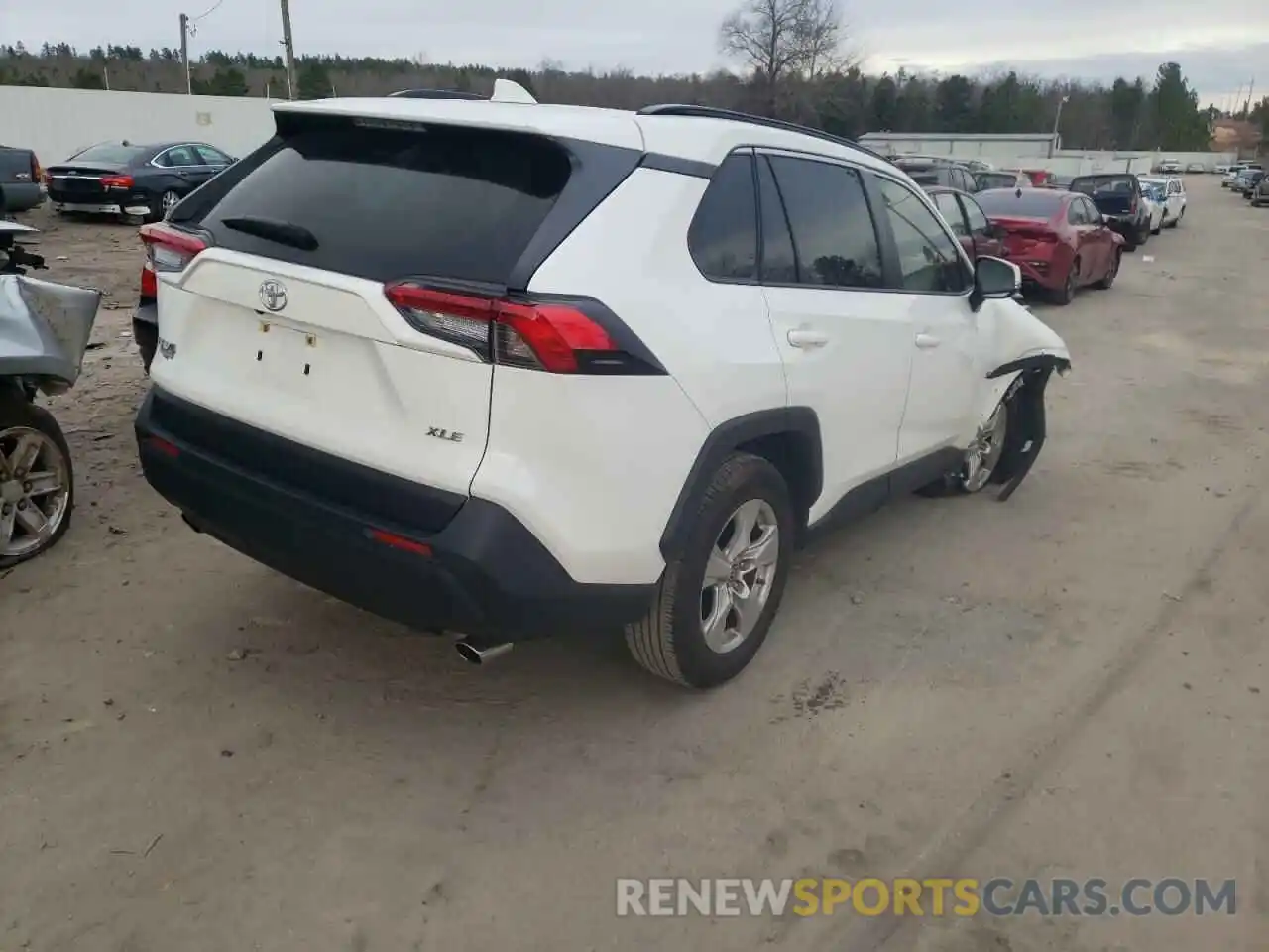 4 Photograph of a damaged car JTMW1RFV6KJ016456 TOYOTA RAV4 2019