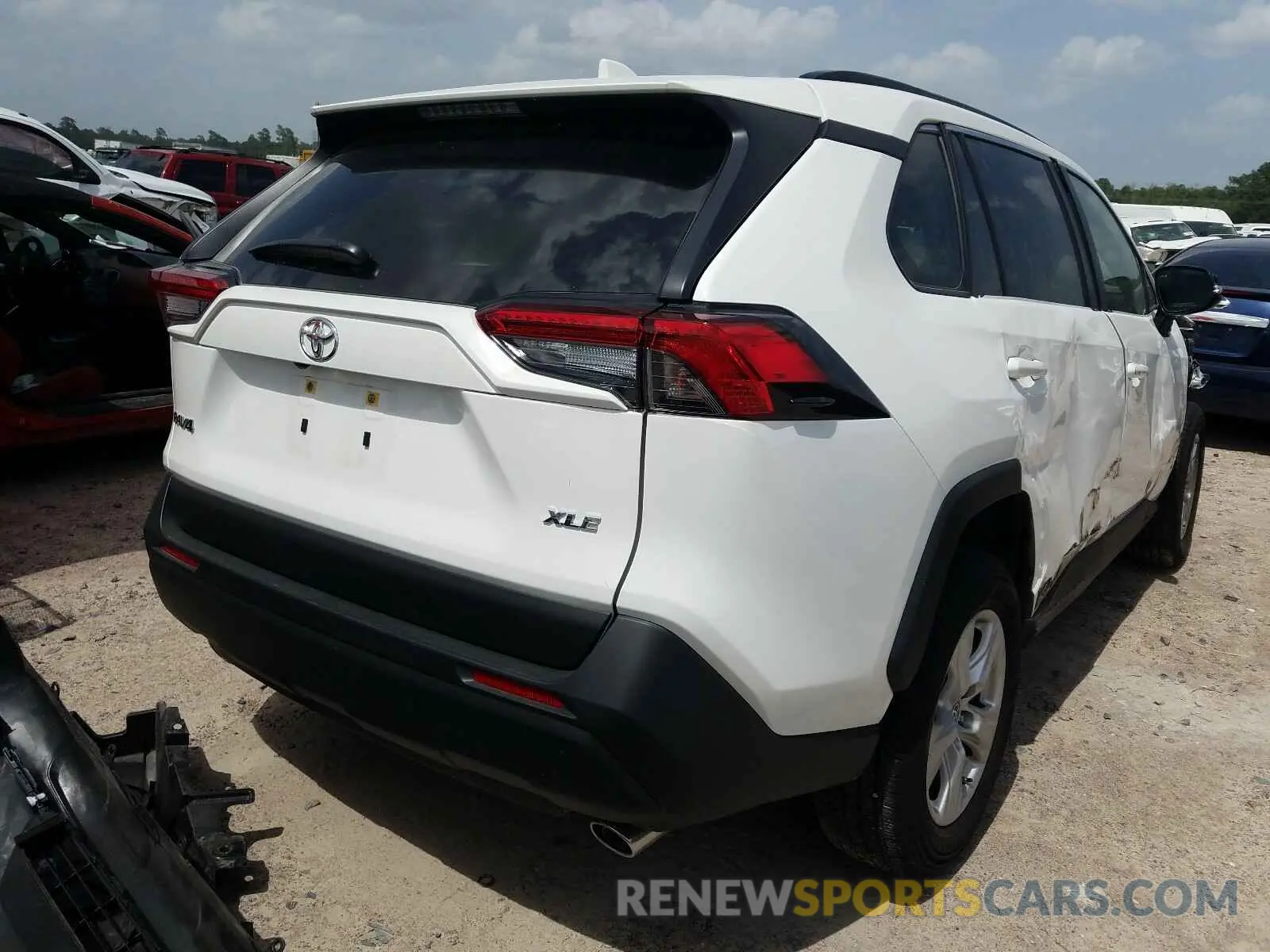 4 Photograph of a damaged car JTMW1RFV7KD039145 TOYOTA RAV4 2019