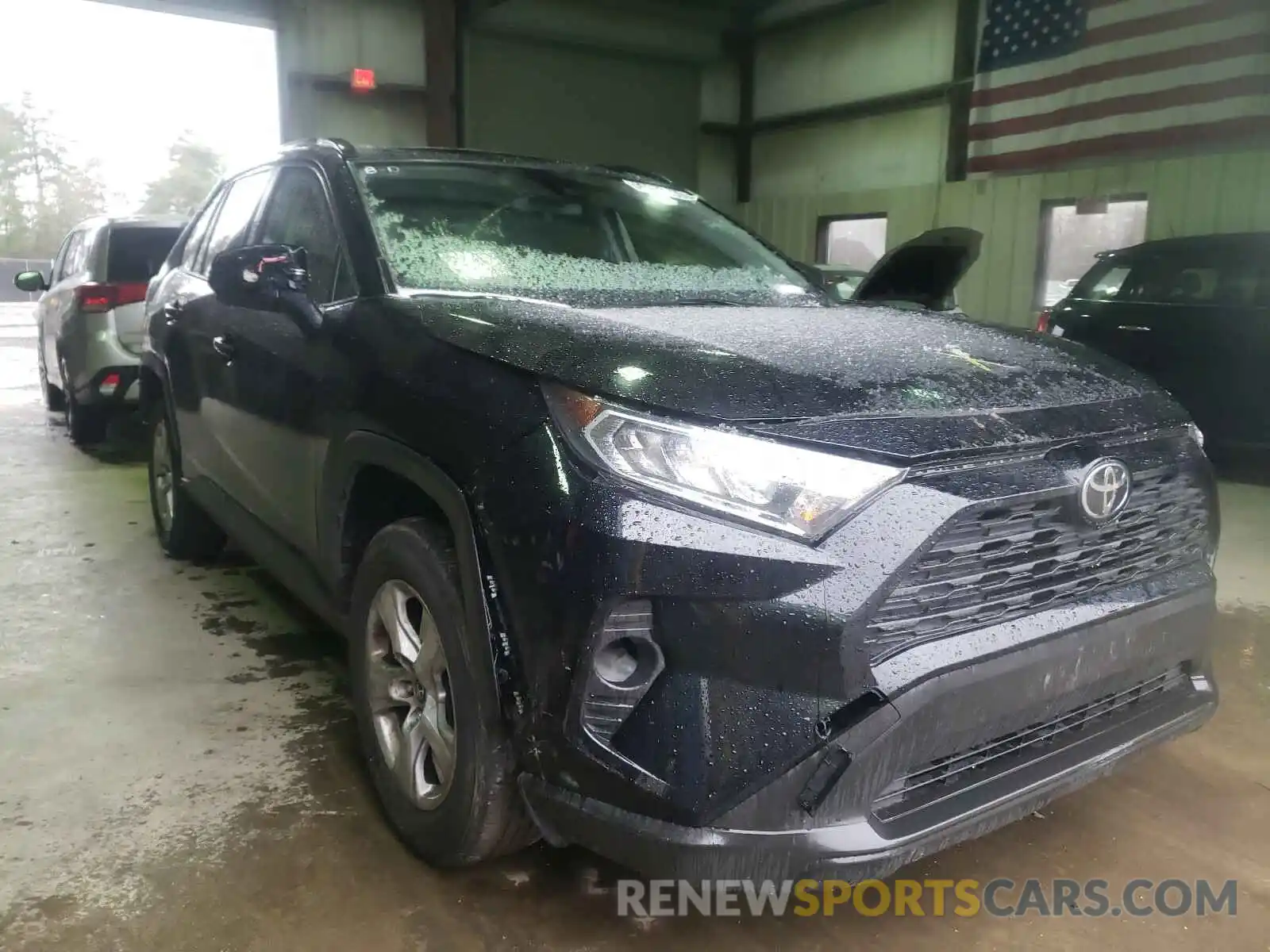 1 Photograph of a damaged car JTMW1RFV7KD502613 TOYOTA RAV4 2019