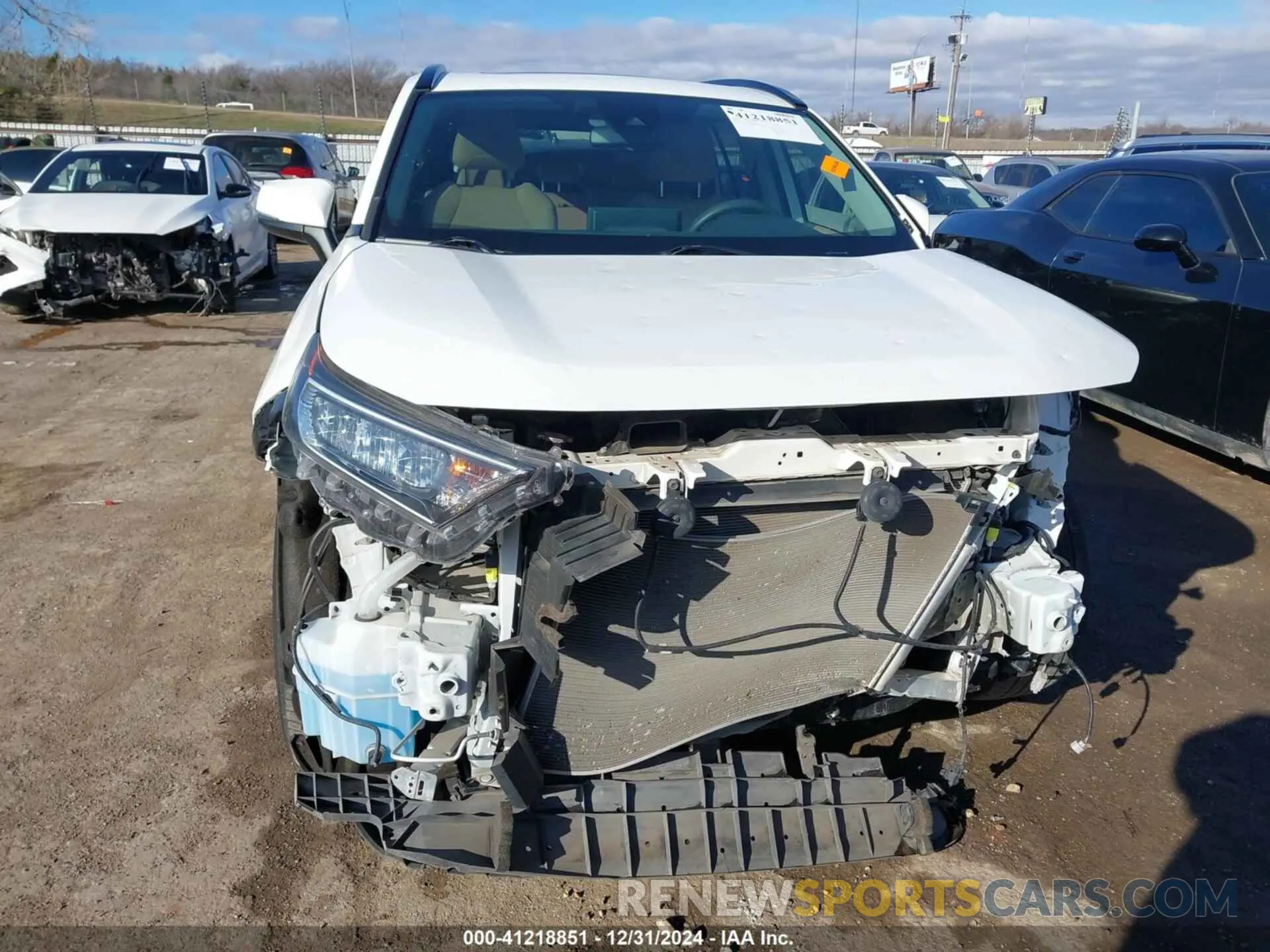 13 Photograph of a damaged car JTMW1RFV7KD511196 TOYOTA RAV4 2019