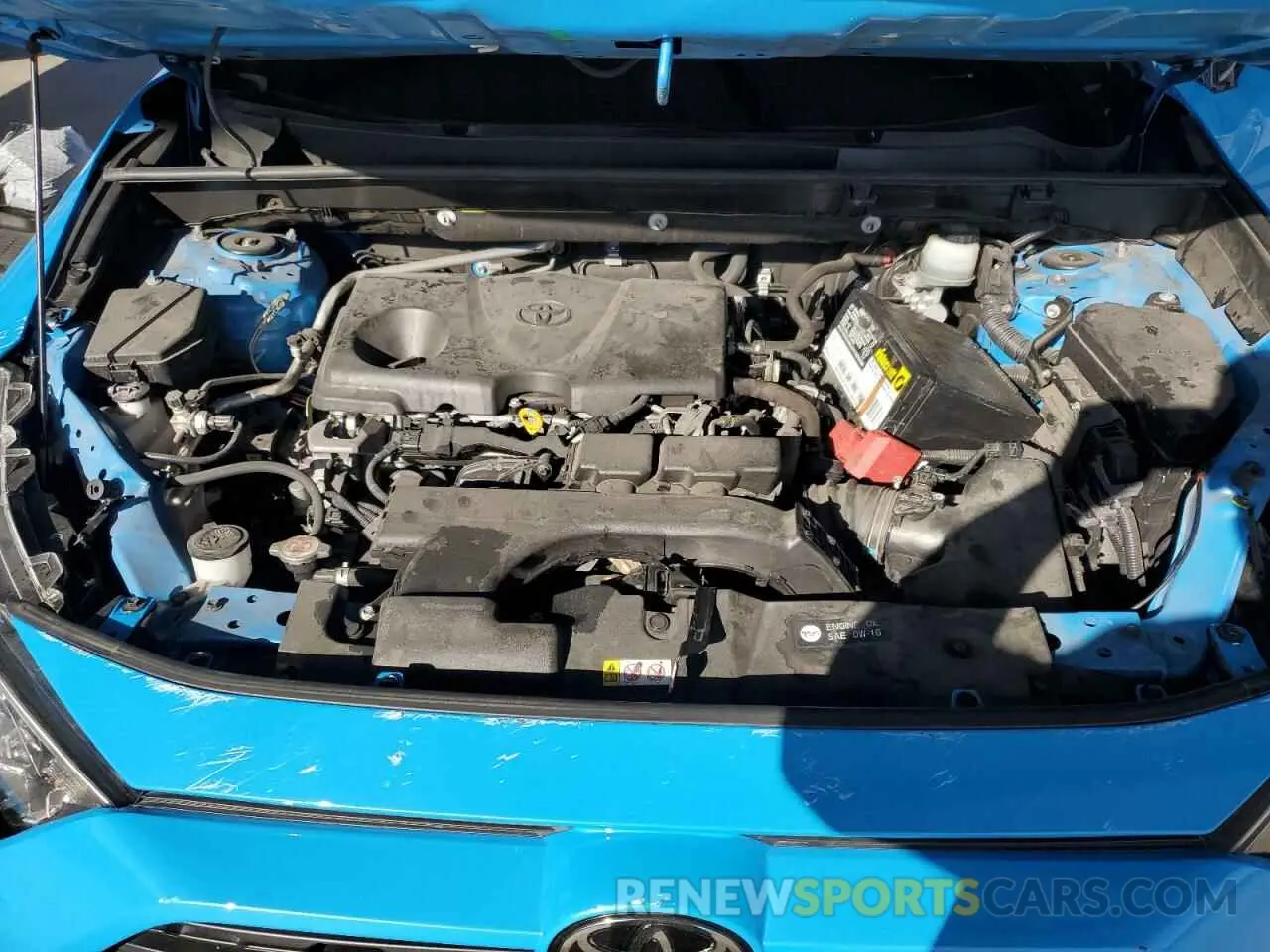 11 Photograph of a damaged car JTMW1RFV8KD015808 TOYOTA RAV4 2019