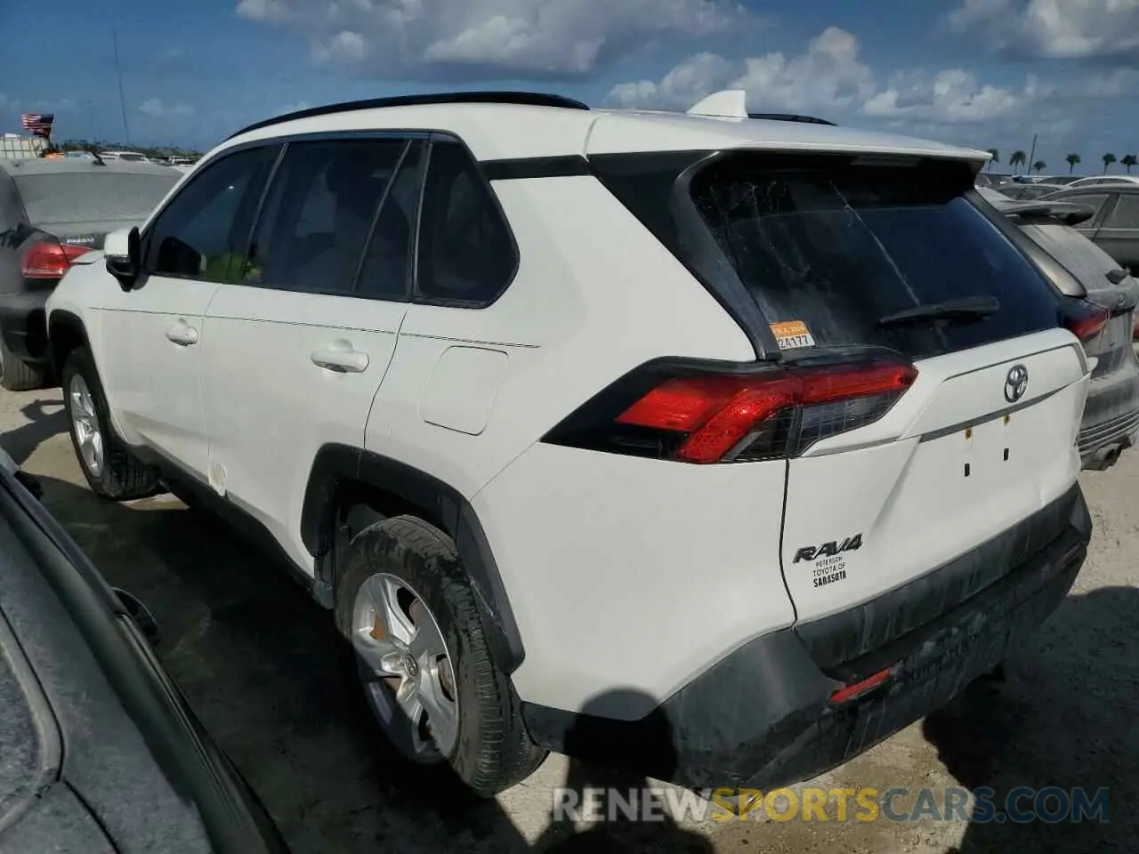 2 Photograph of a damaged car JTMW1RFV8KD018434 TOYOTA RAV4 2019