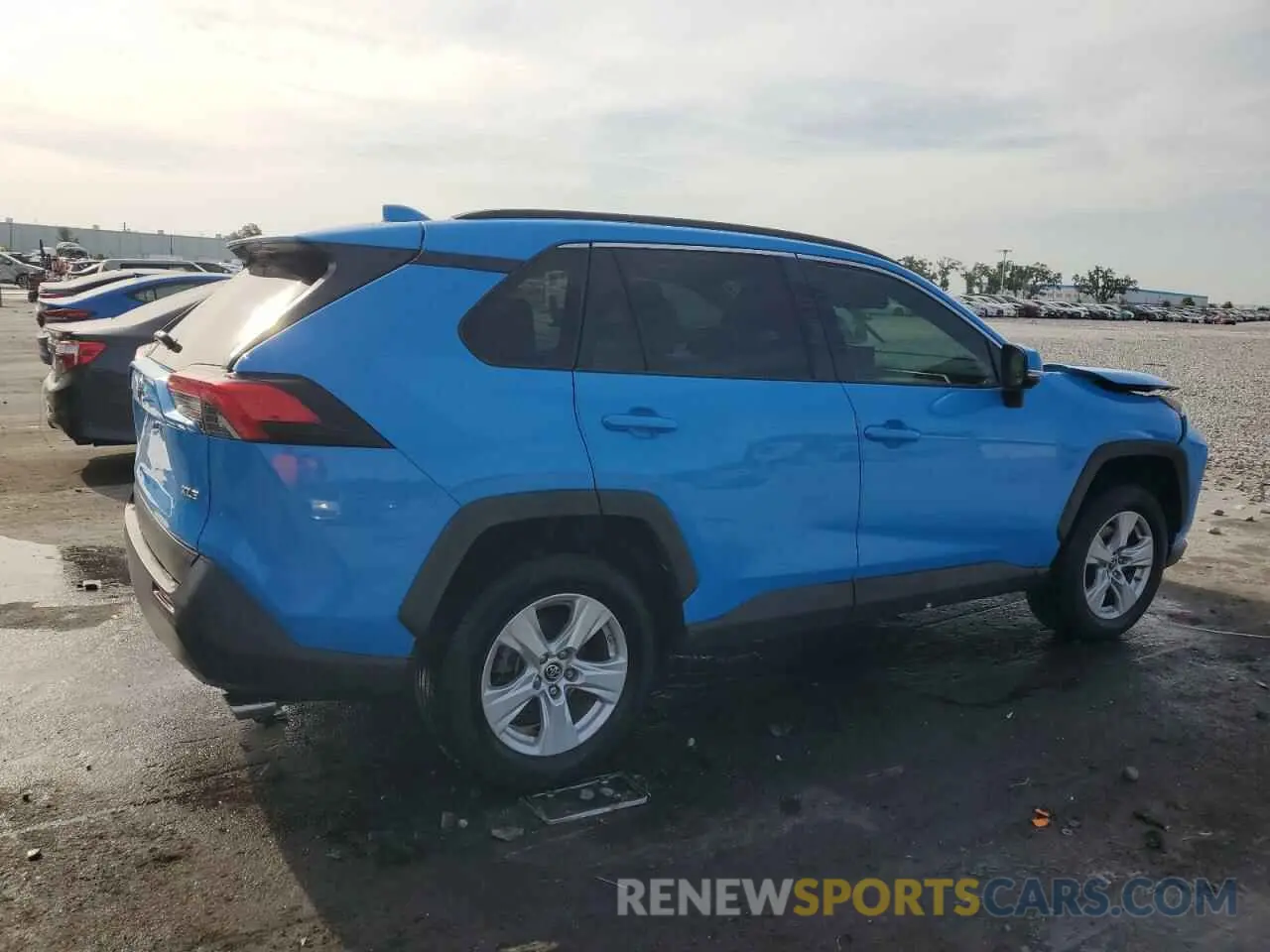 3 Photograph of a damaged car JTMW1RFV8KD028347 TOYOTA RAV4 2019