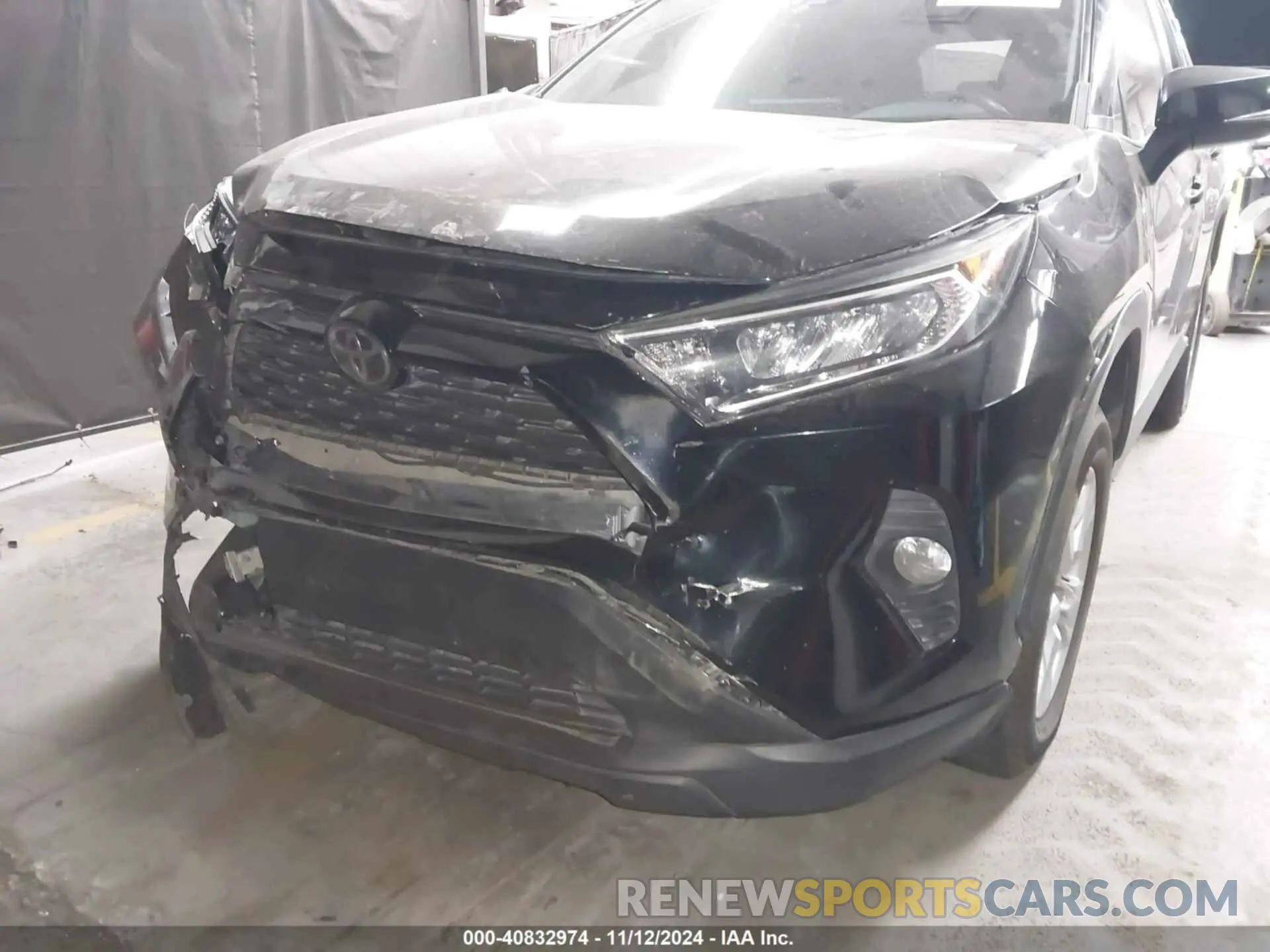 6 Photograph of a damaged car JTMW1RFV8KD510218 TOYOTA RAV4 2019