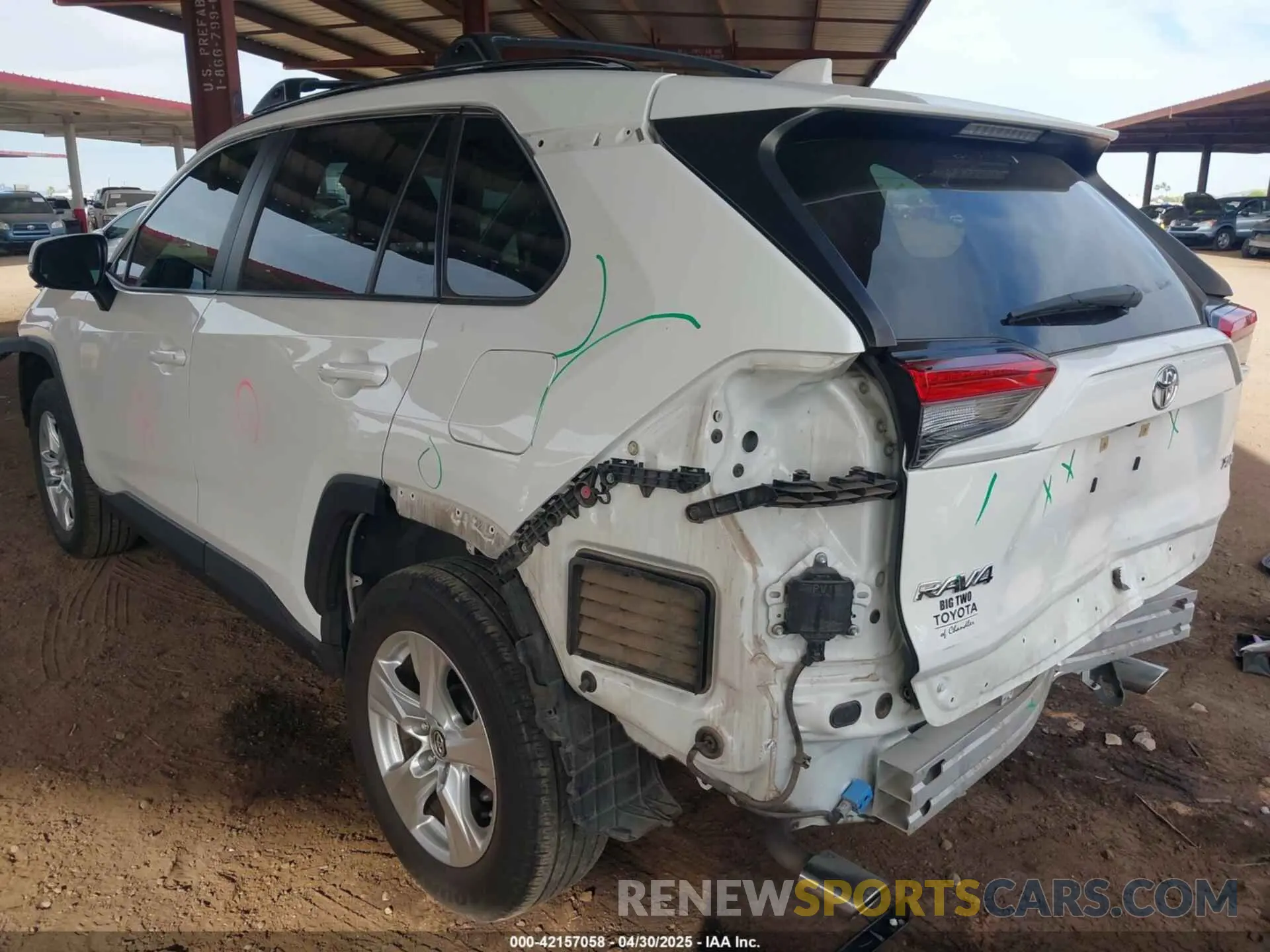 3 Photograph of a damaged car JTMW1RFV9KD009824 TOYOTA RAV4 2019