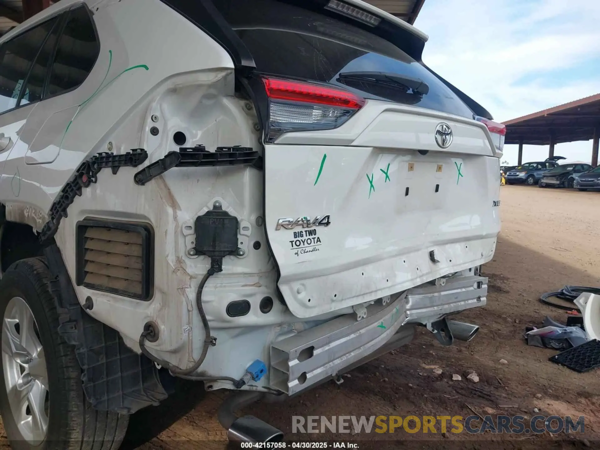 6 Photograph of a damaged car JTMW1RFV9KD009824 TOYOTA RAV4 2019