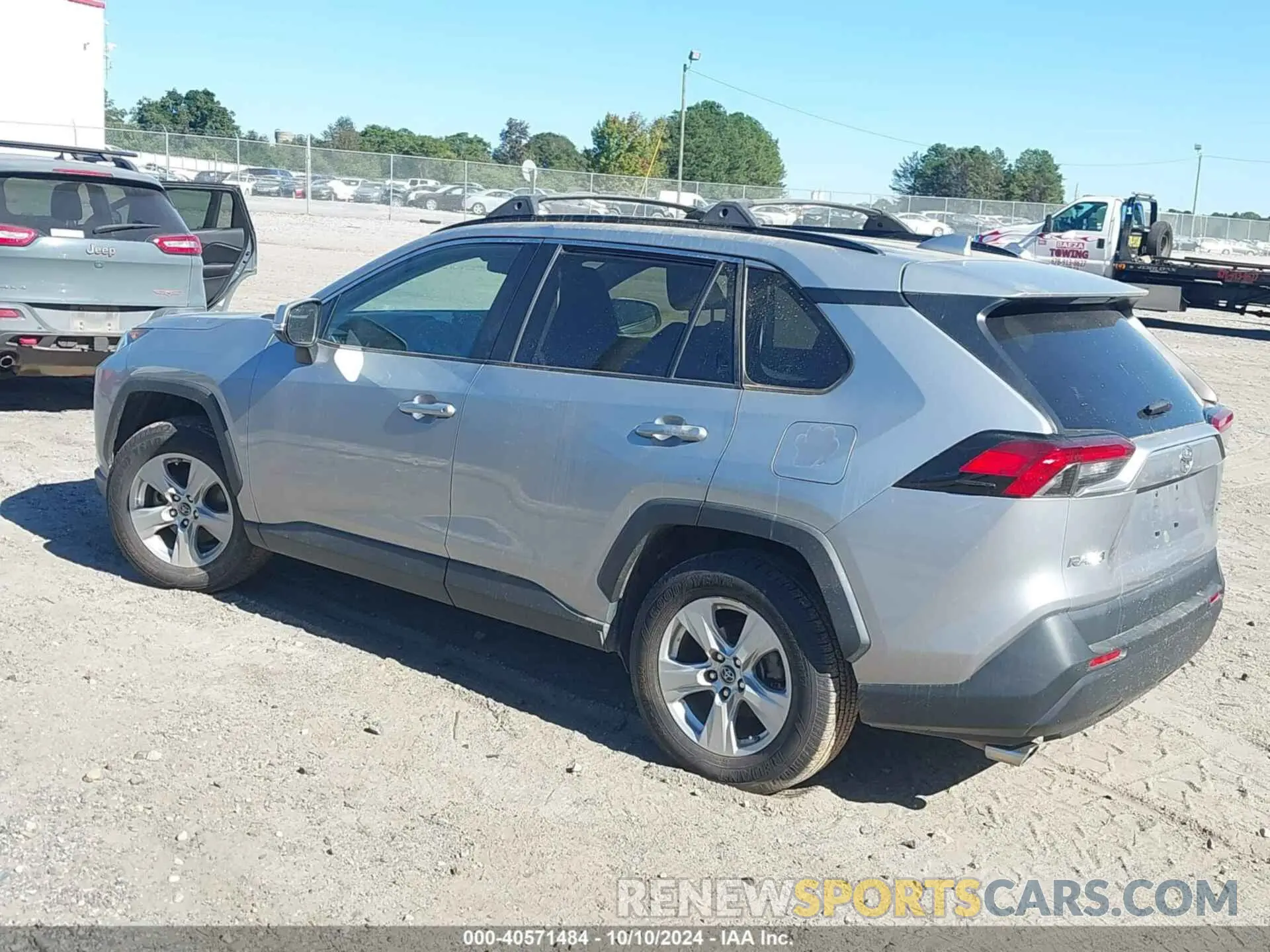 3 Photograph of a damaged car JTMW1RFV9KD015154 TOYOTA RAV4 2019