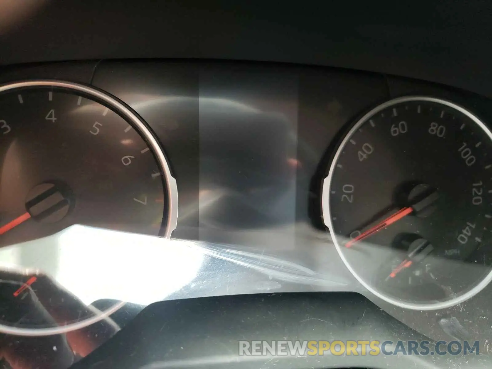 8 Photograph of a damaged car JTMW1RFV9KD029491 TOYOTA RAV4 2019