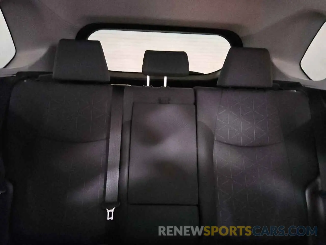 10 Photograph of a damaged car JTMW1RFV9KD030009 TOYOTA RAV4 2019