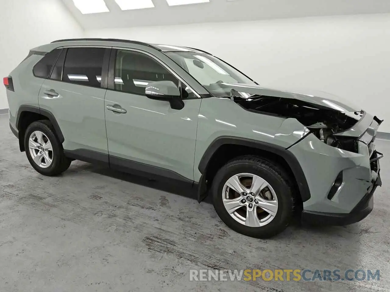 4 Photograph of a damaged car JTMW1RFV9KD030009 TOYOTA RAV4 2019