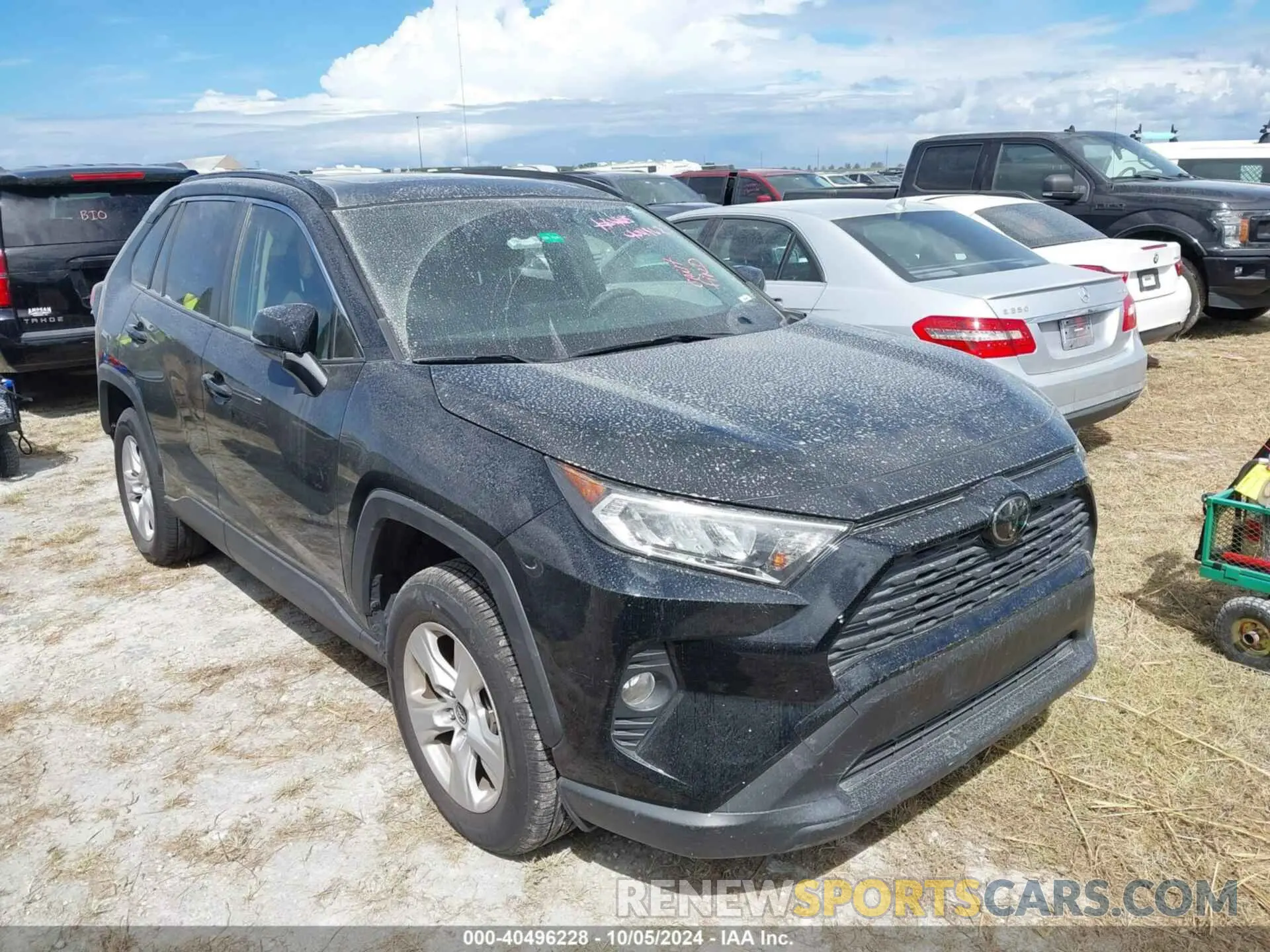 1 Photograph of a damaged car JTMW1RFV9KD034027 TOYOTA RAV4 2019