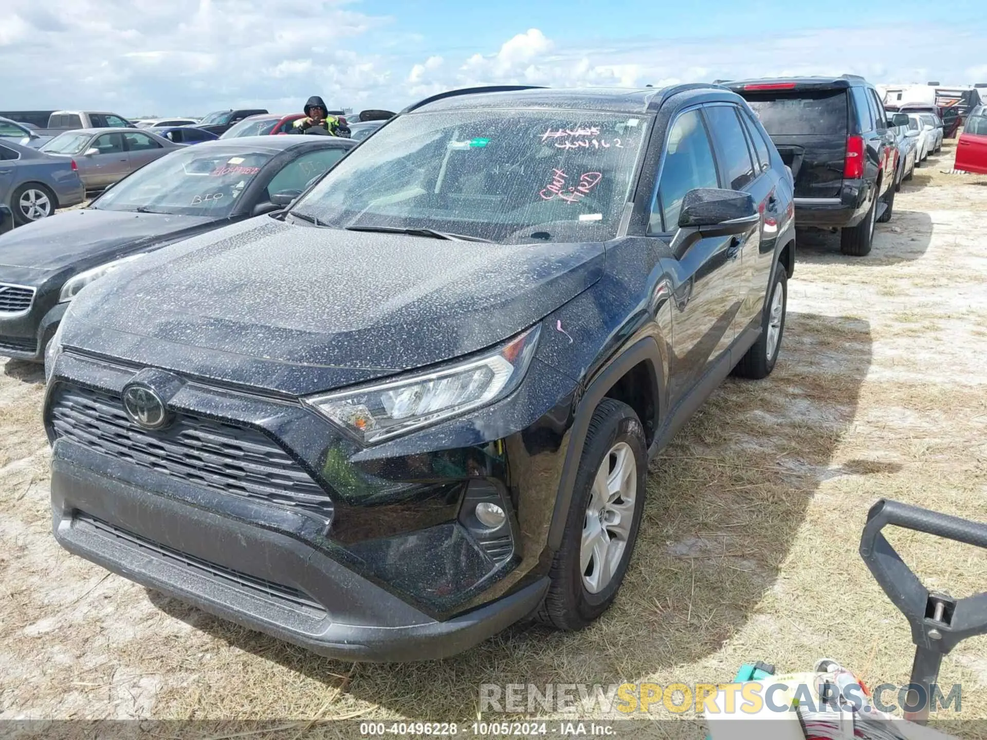 2 Photograph of a damaged car JTMW1RFV9KD034027 TOYOTA RAV4 2019