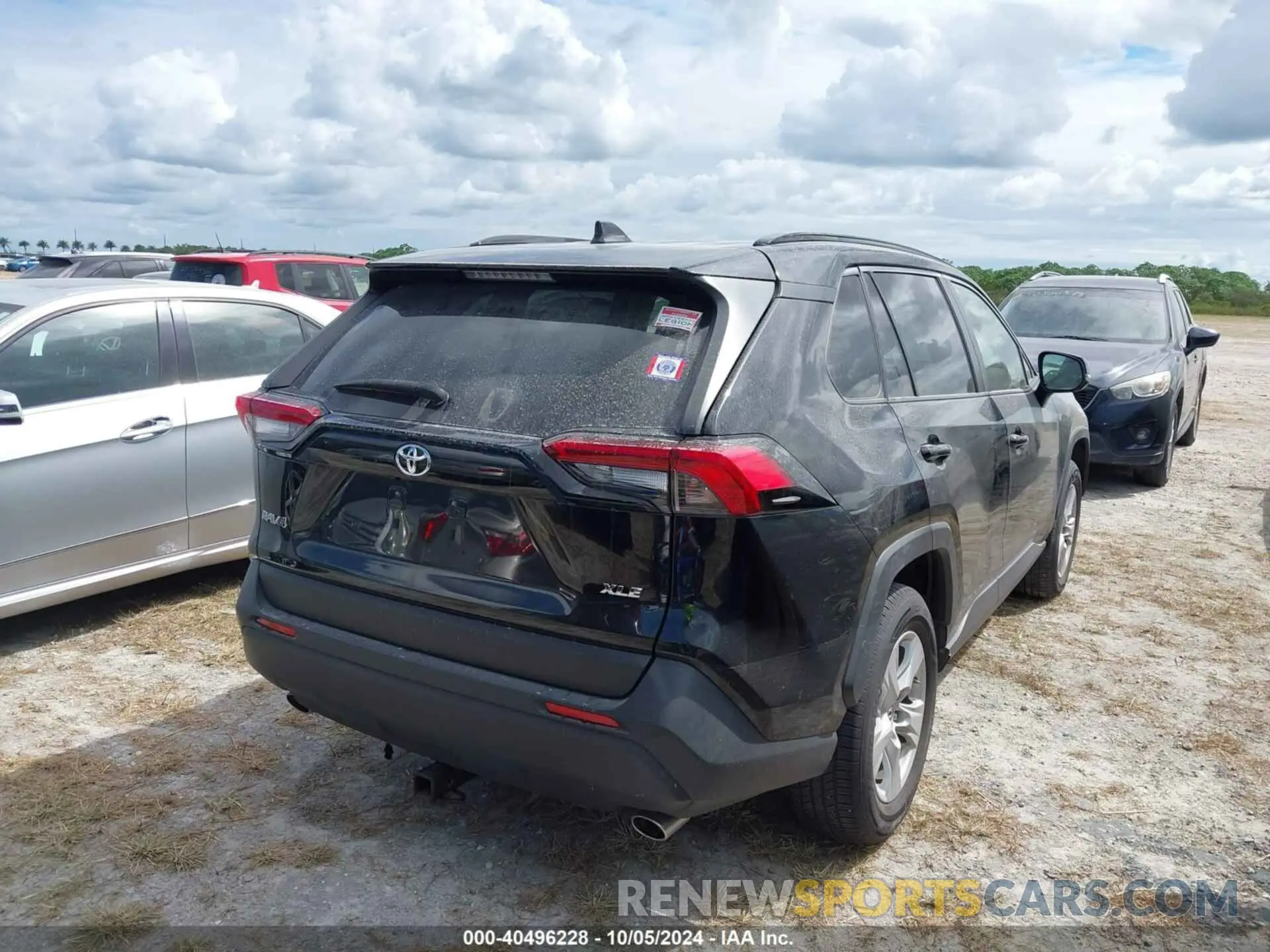 4 Photograph of a damaged car JTMW1RFV9KD034027 TOYOTA RAV4 2019
