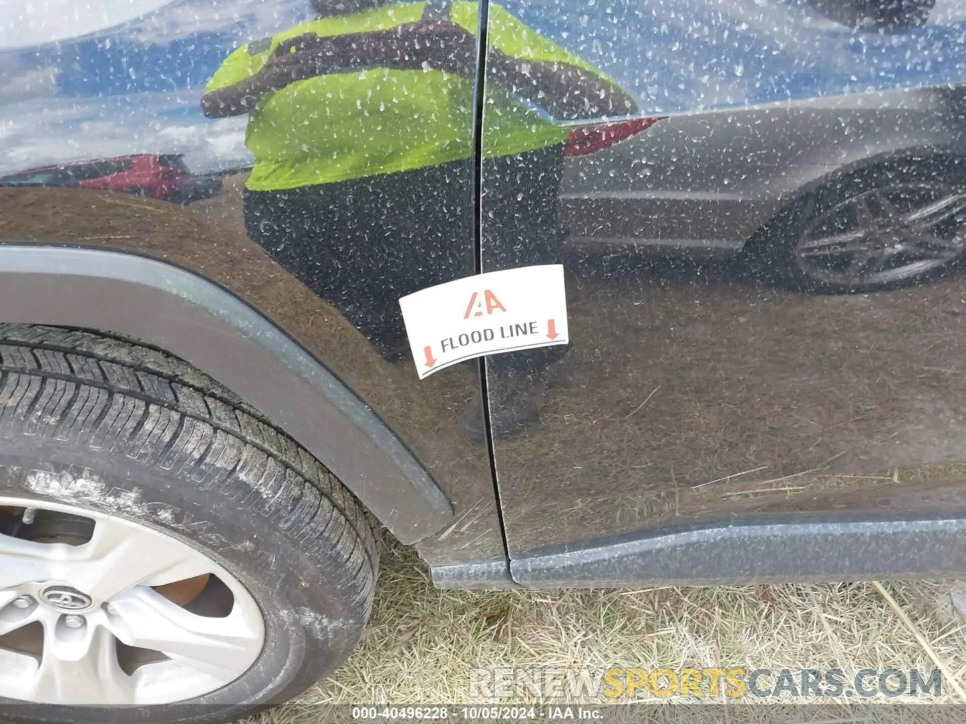 6 Photograph of a damaged car JTMW1RFV9KD034027 TOYOTA RAV4 2019
