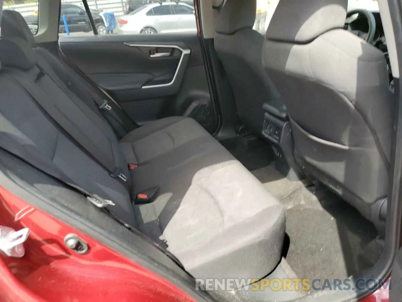 12 Photograph of a damaged car JTMW1RFV9KD500555 TOYOTA RAV4 2019