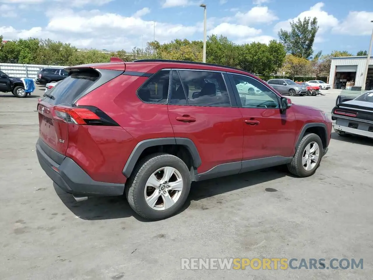 3 Photograph of a damaged car JTMW1RFV9KD500555 TOYOTA RAV4 2019