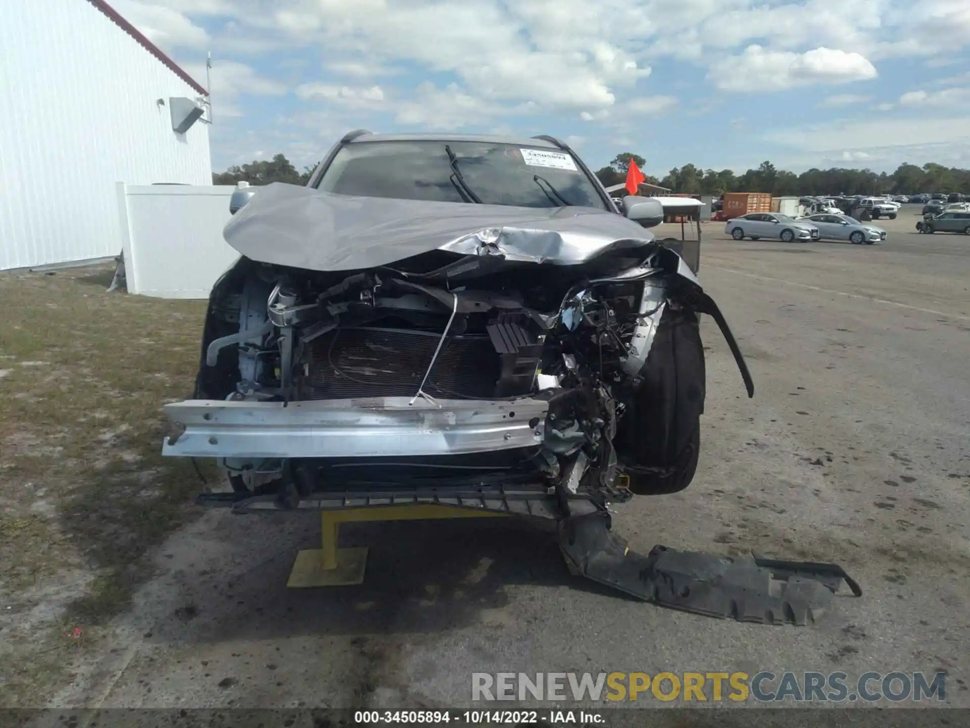 6 Photograph of a damaged car JTMW1RFV9KD505657 TOYOTA RAV4 2019