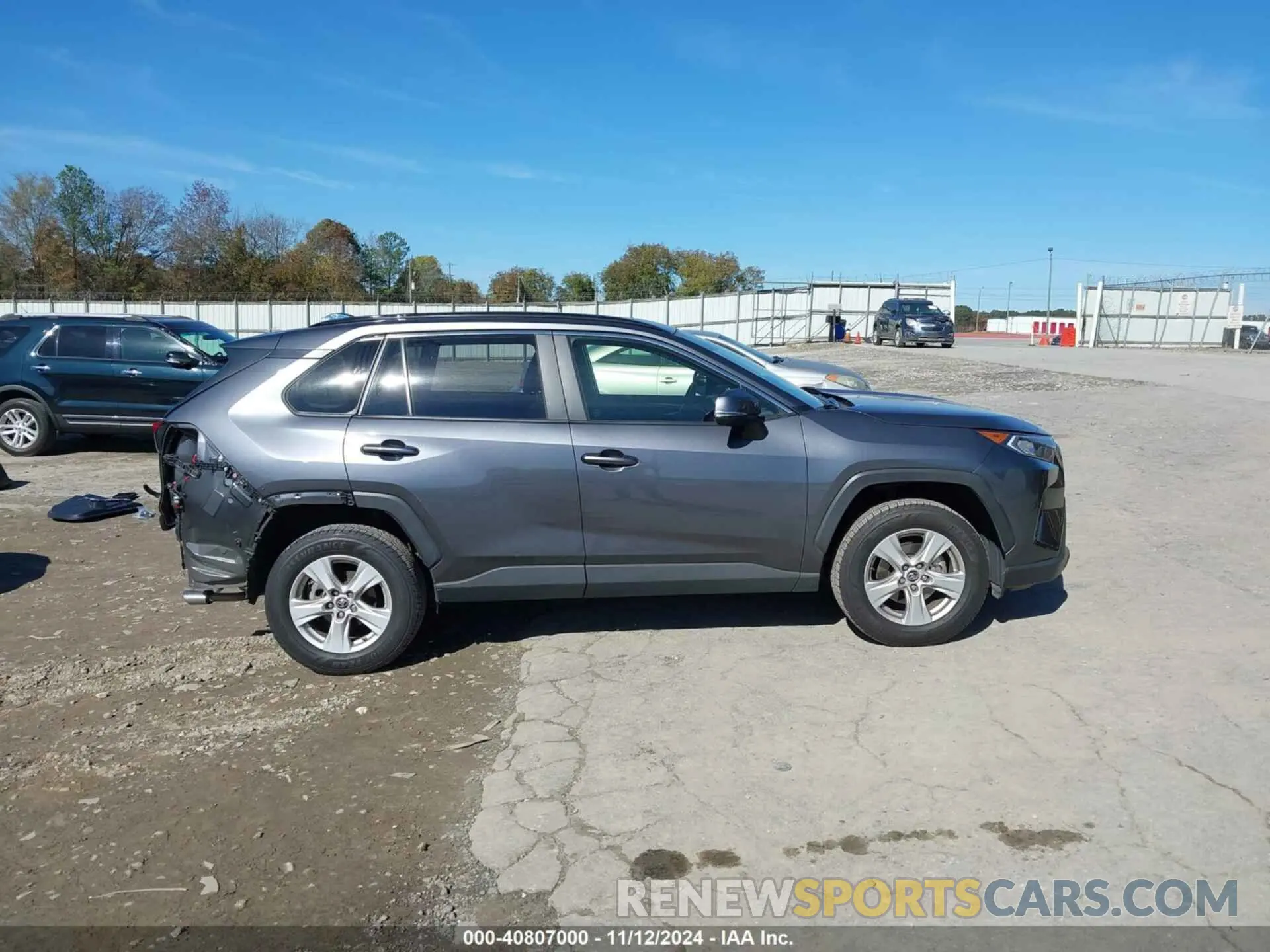 14 Photograph of a damaged car JTMW1RFV9KD506470 TOYOTA RAV4 2019