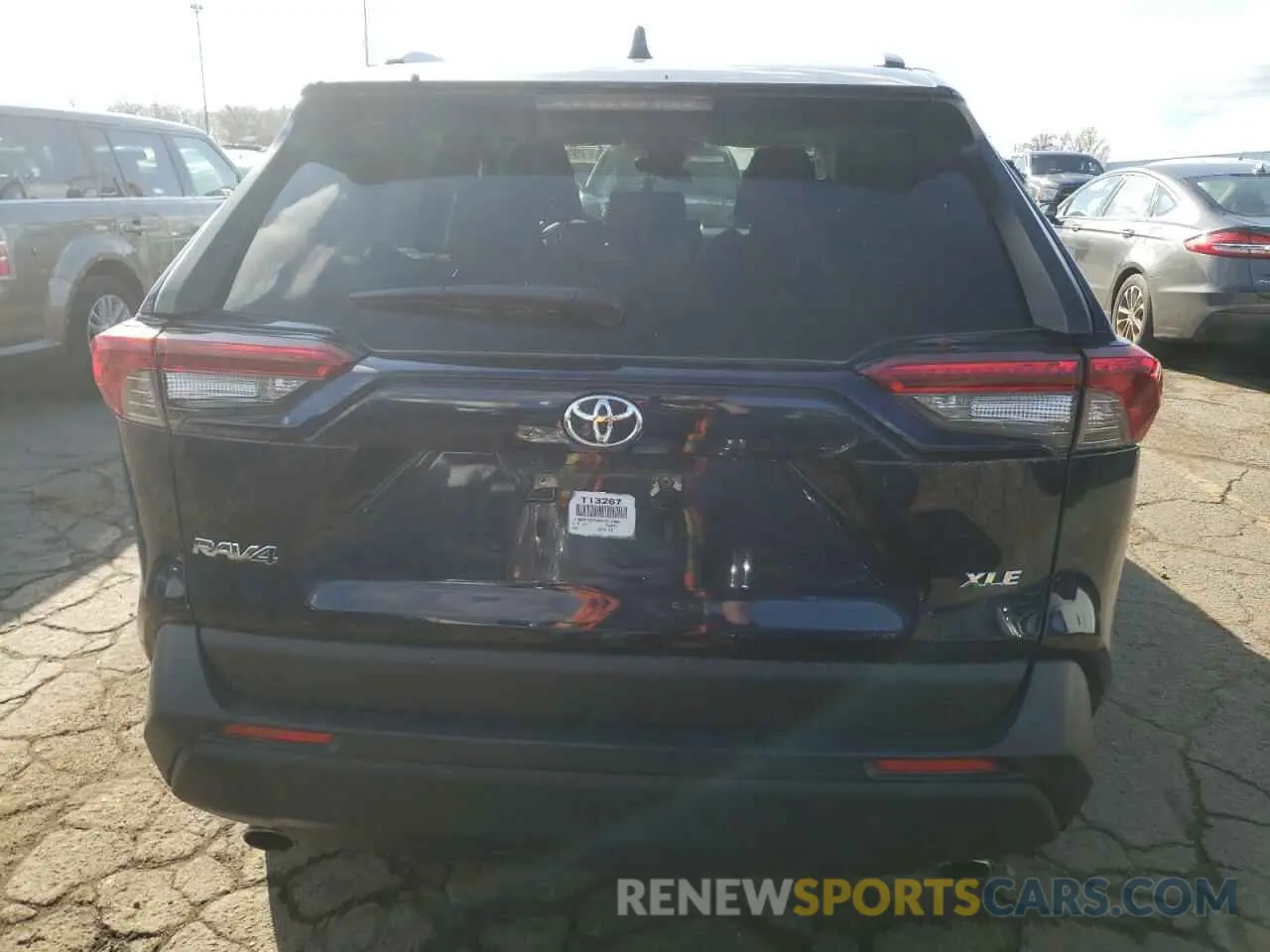6 Photograph of a damaged car JTMW1RFV9KD511684 TOYOTA RAV4 2019