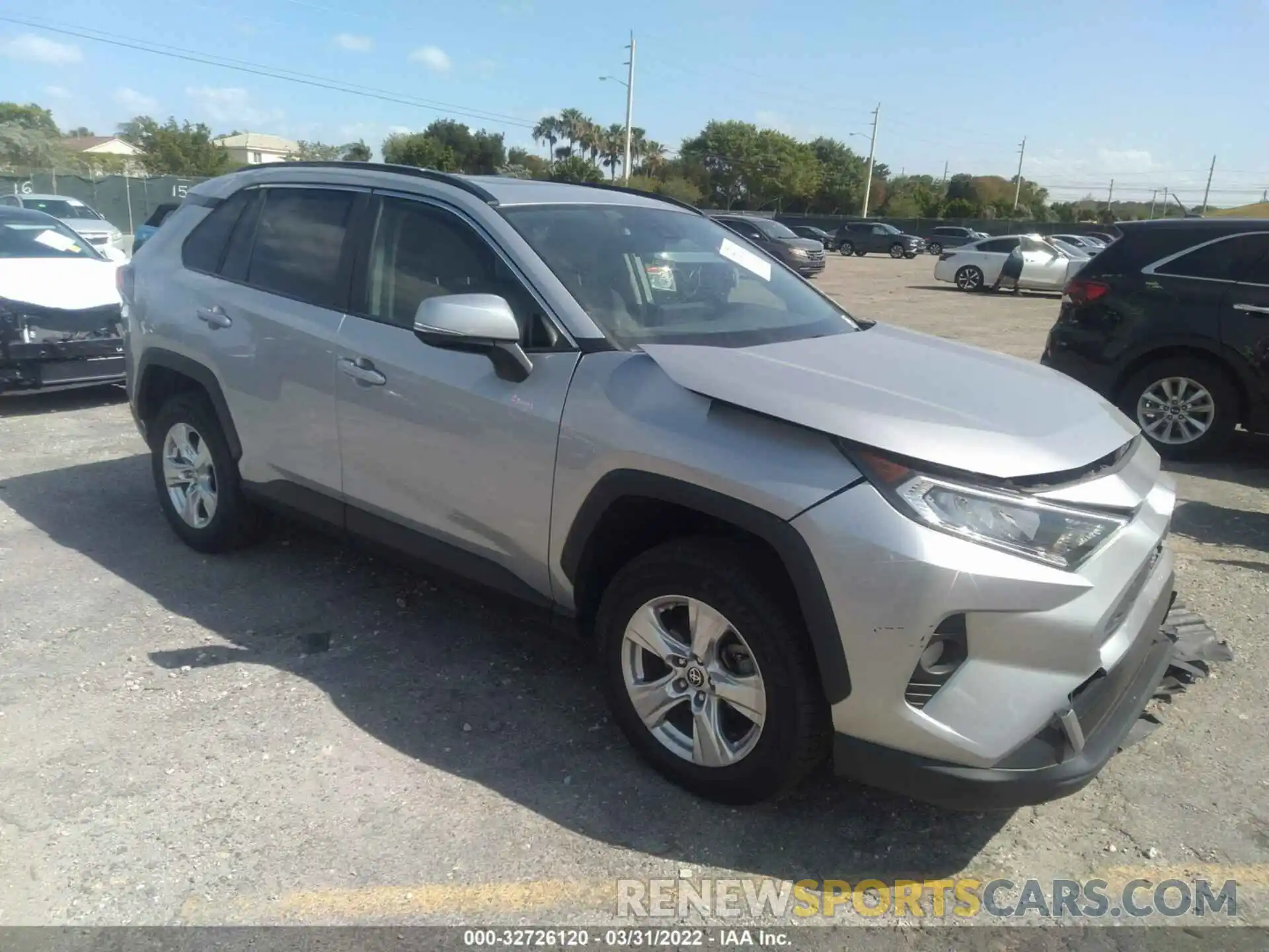 1 Photograph of a damaged car JTMW1RFV9KJ016354 TOYOTA RAV4 2019