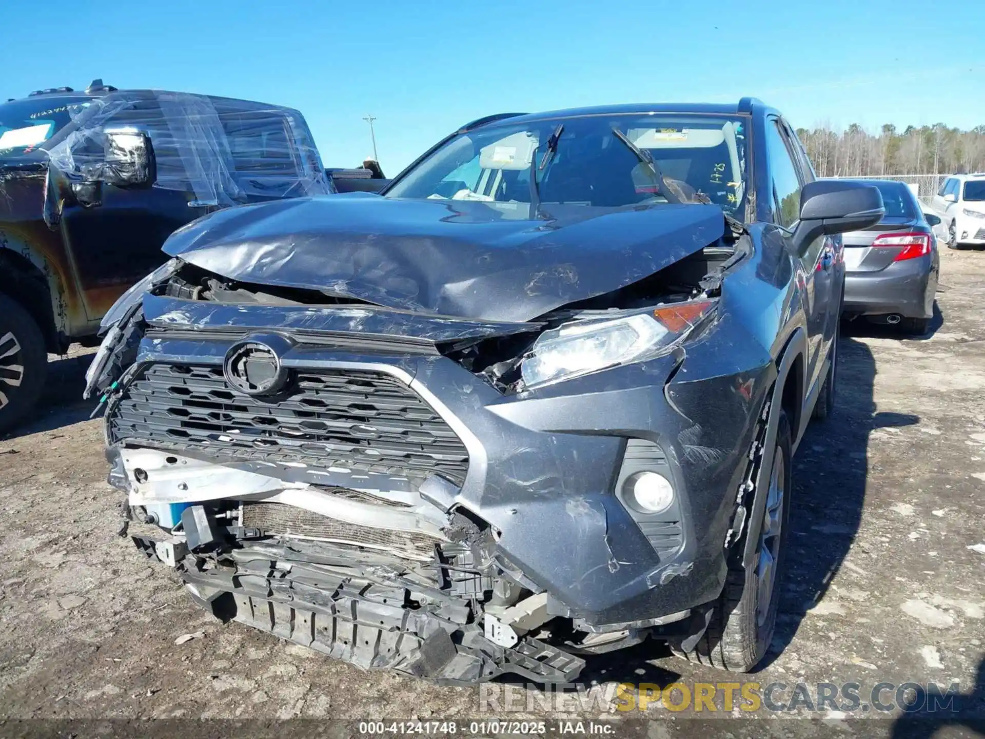 6 Photograph of a damaged car JTMW1RFVXKD010321 TOYOTA RAV4 2019