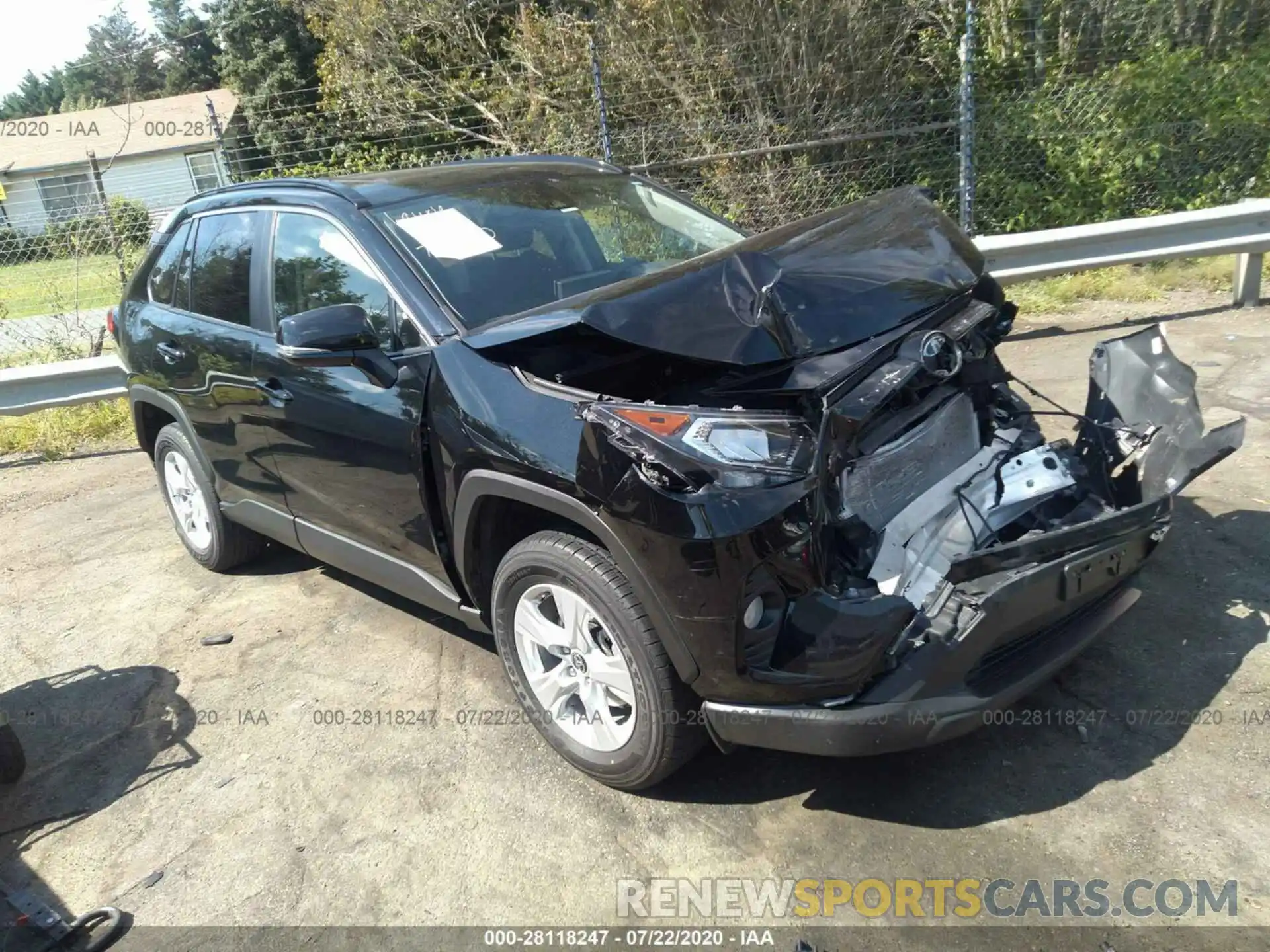 1 Photograph of a damaged car JTMW1RFVXKD030942 TOYOTA RAV4 2019