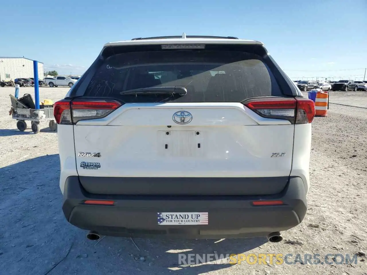 6 Photograph of a damaged car JTMW1RFVXKD035056 TOYOTA RAV4 2019