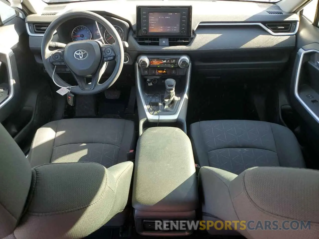 8 Photograph of a damaged car JTMW1RFVXKD035056 TOYOTA RAV4 2019