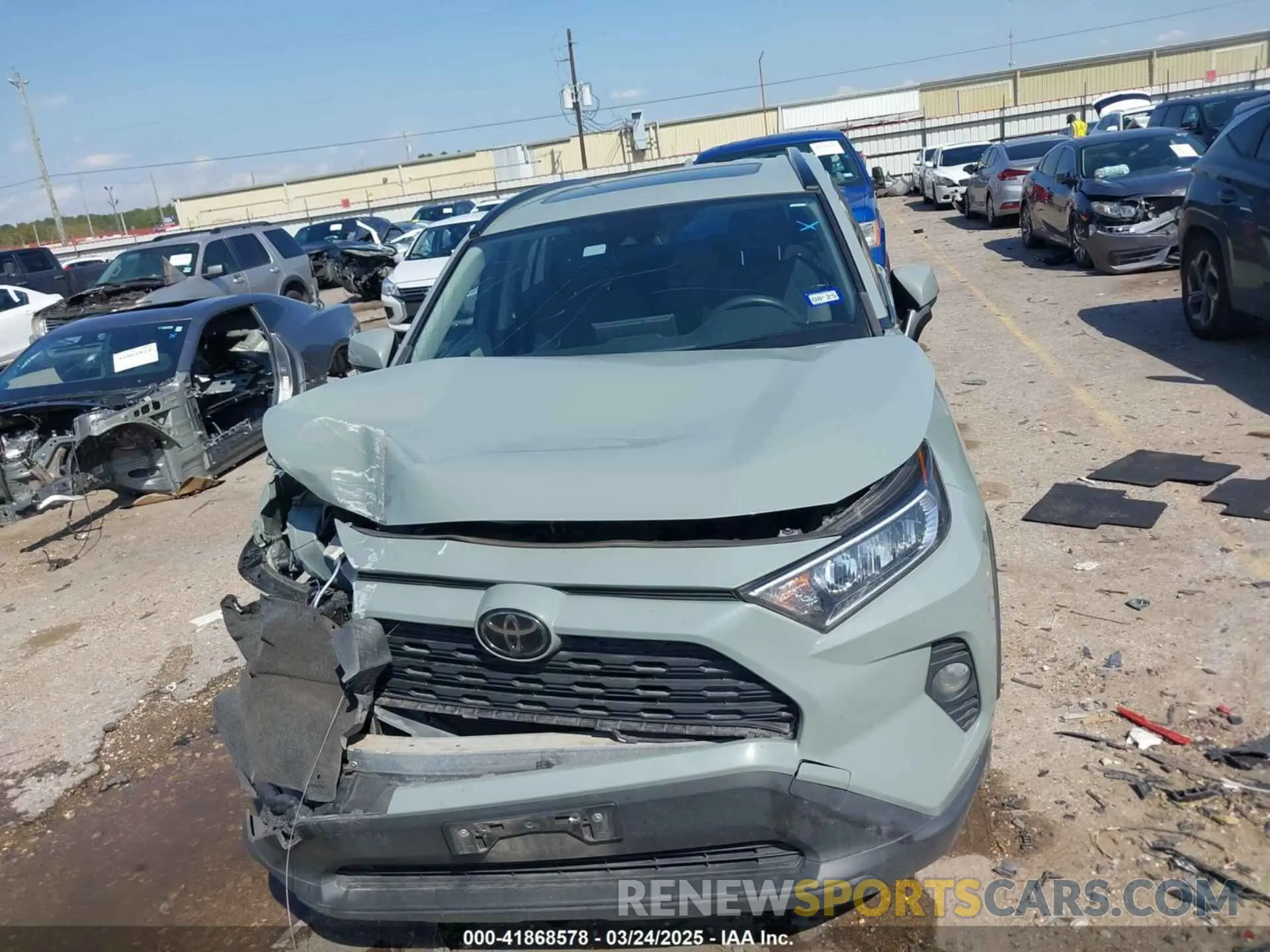 12 Photograph of a damaged car JTMW1RFVXKD035994 TOYOTA RAV4 2019