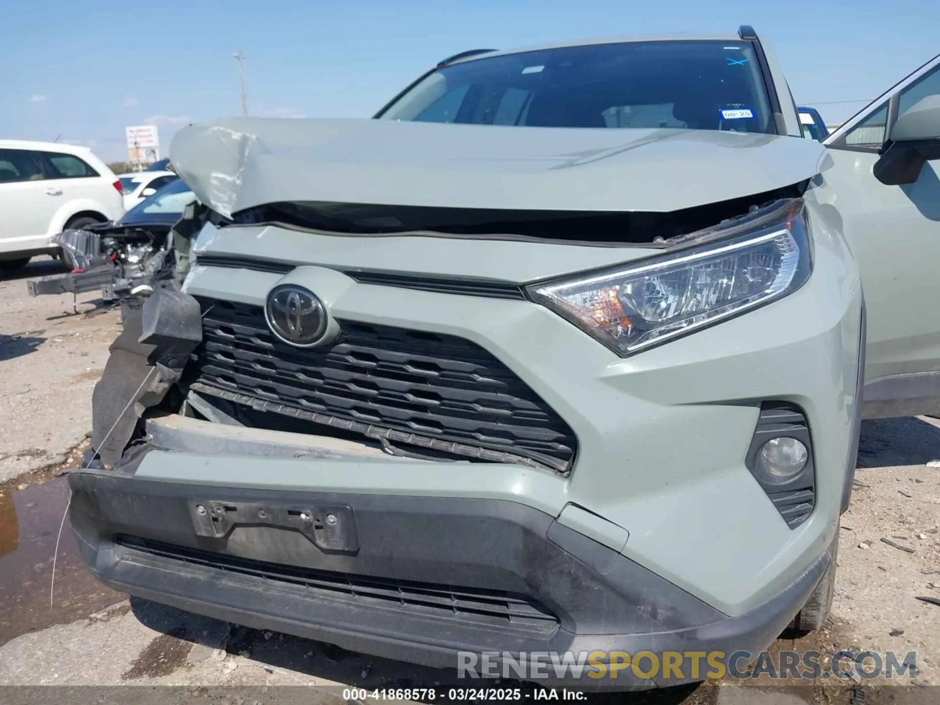 6 Photograph of a damaged car JTMW1RFVXKD035994 TOYOTA RAV4 2019