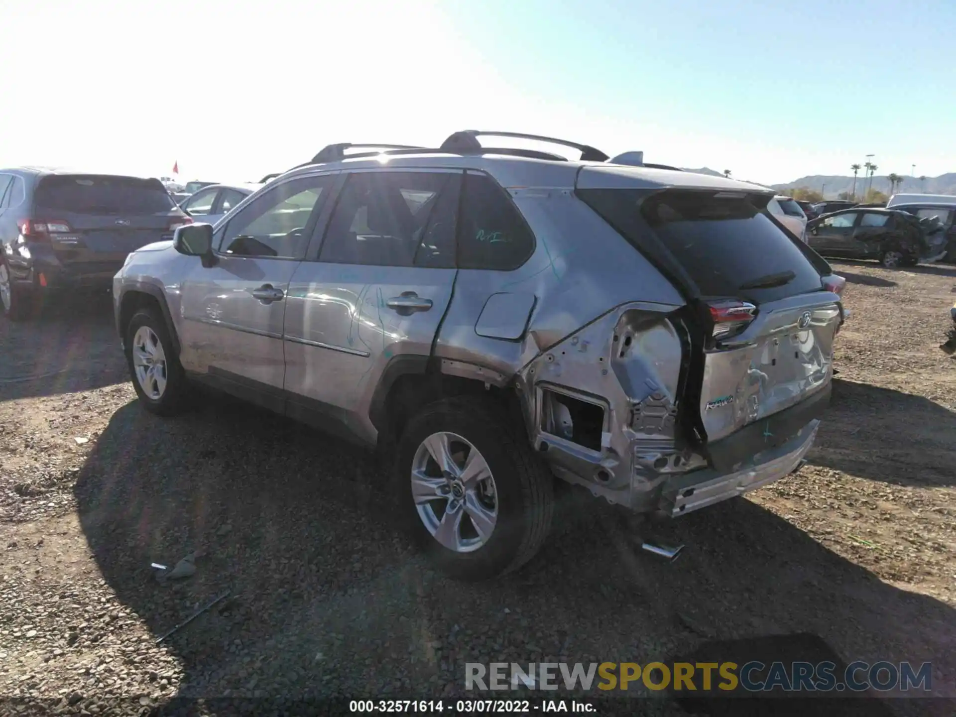 3 Photograph of a damaged car JTMW1RFVXKD504369 TOYOTA RAV4 2019