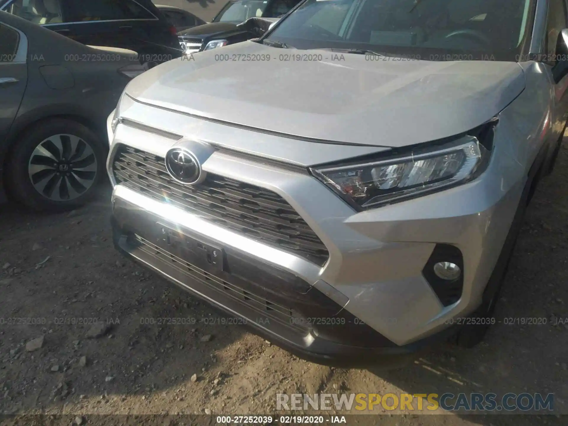 6 Photograph of a damaged car JTMW1RFVXKD511399 TOYOTA RAV4 2019