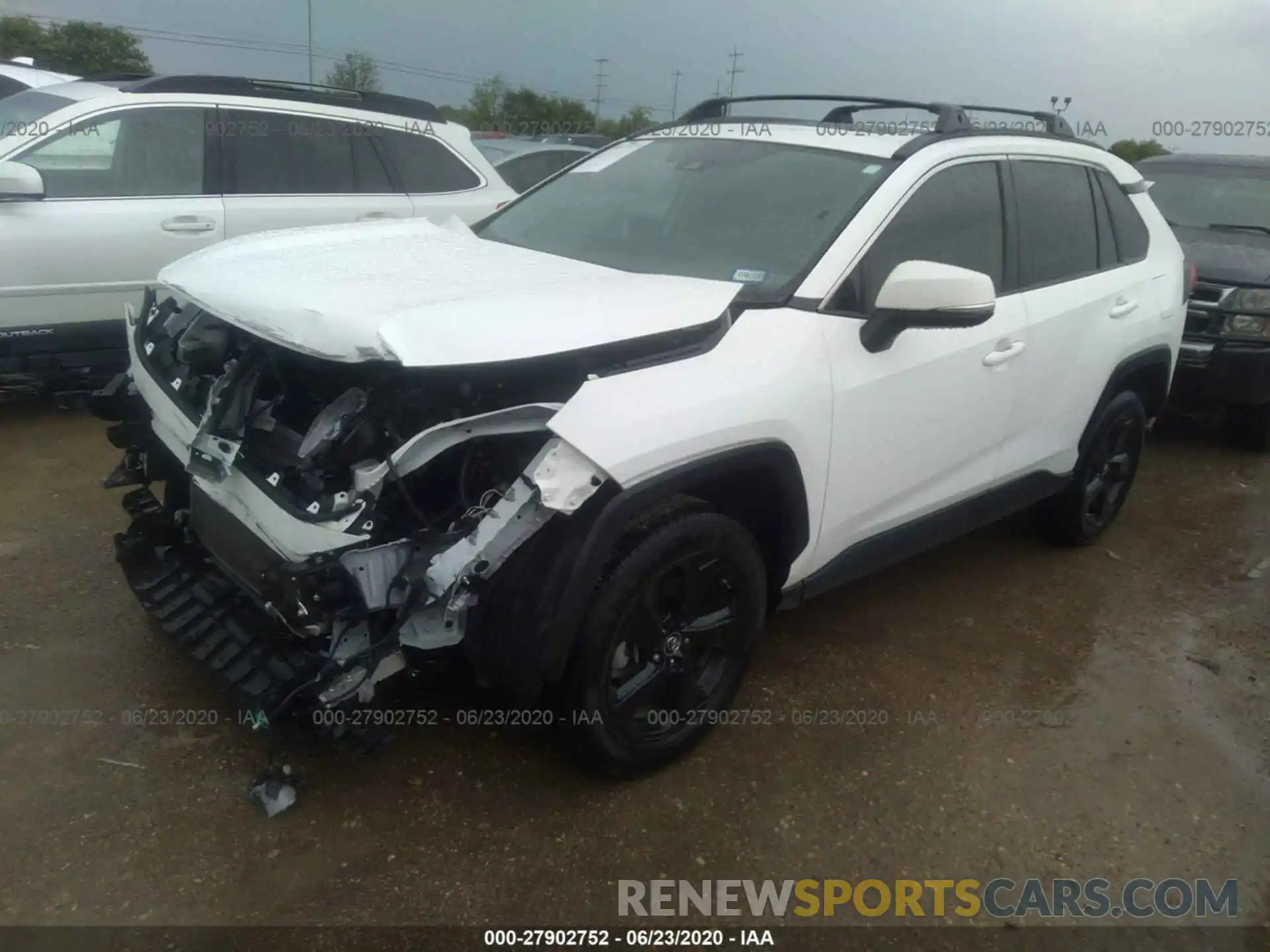 2 Photograph of a damaged car JTMW1RFVXKJ008232 TOYOTA RAV4 2019