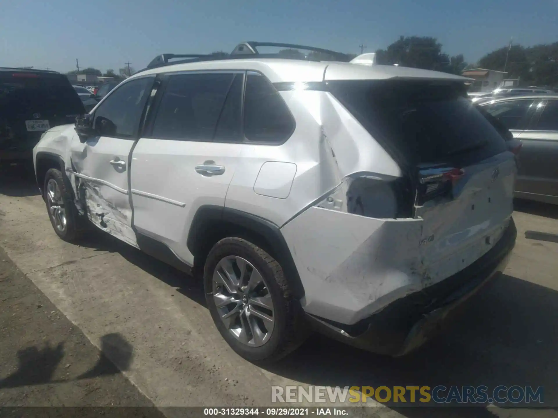 3 Photograph of a damaged car JTMY1RFV1KD515625 TOYOTA RAV4 2019