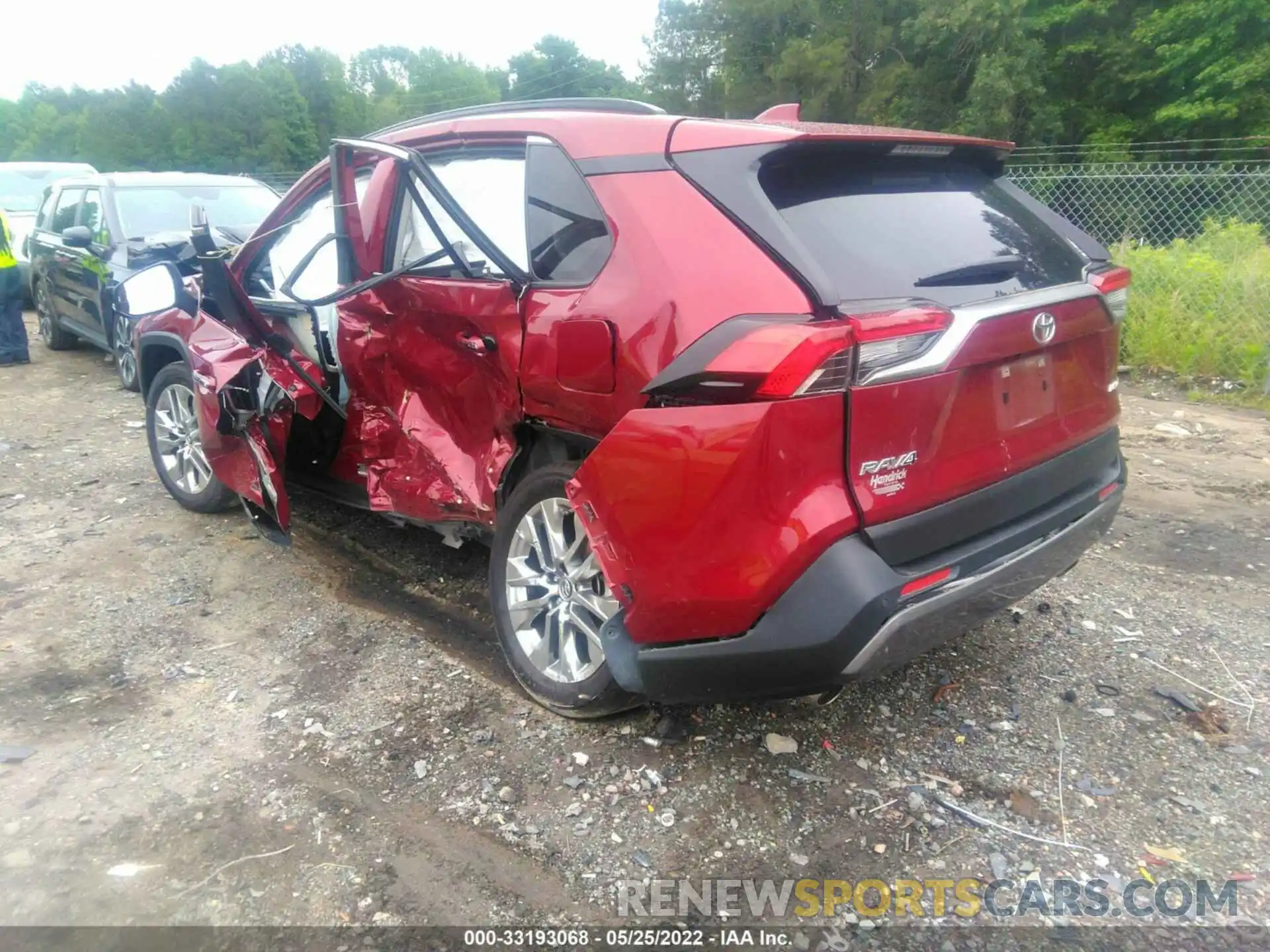 3 Photograph of a damaged car JTMY1RFV3KD502889 TOYOTA RAV4 2019