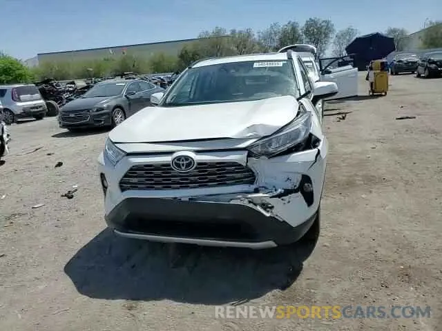 14 Photograph of a damaged car JTMY1RFV5KD039220 TOYOTA RAV4 2019