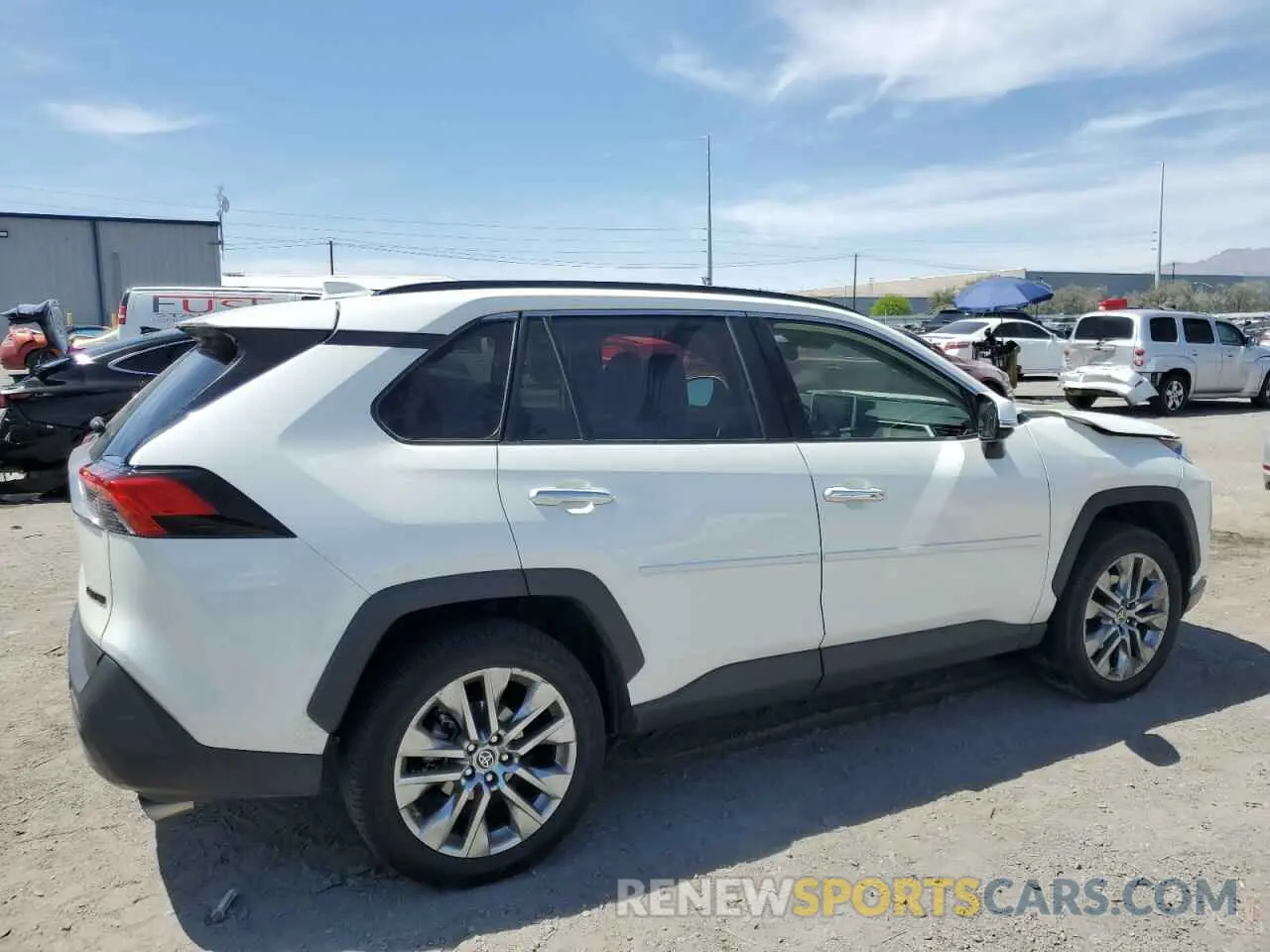 3 Photograph of a damaged car JTMY1RFV5KD039220 TOYOTA RAV4 2019