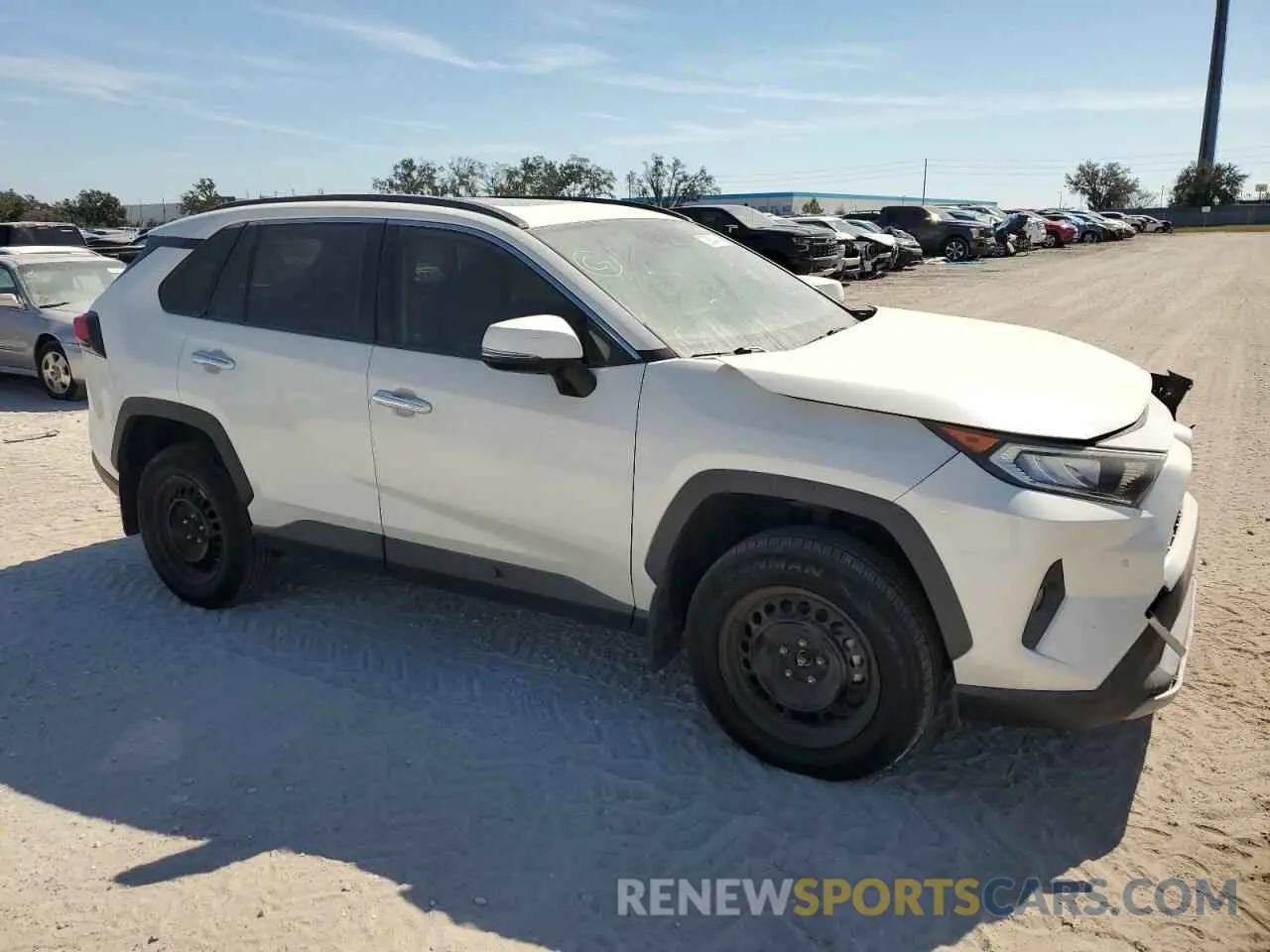 4 Photograph of a damaged car JTMY1RFV5KD508421 TOYOTA RAV4 2019