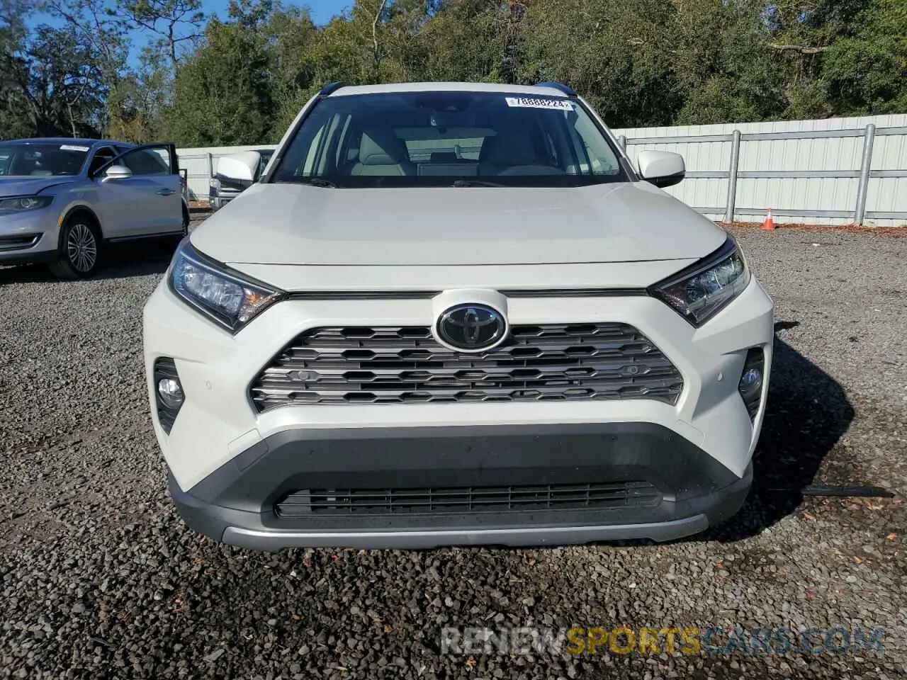 5 Photograph of a damaged car JTMY1RFV7KD008213 TOYOTA RAV4 2019
