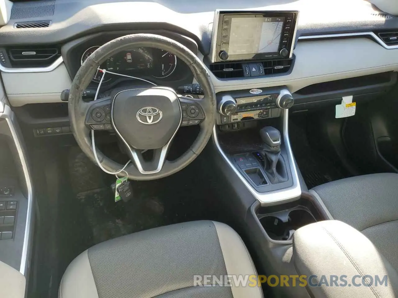 8 Photograph of a damaged car JTMY1RFV7KD008213 TOYOTA RAV4 2019
