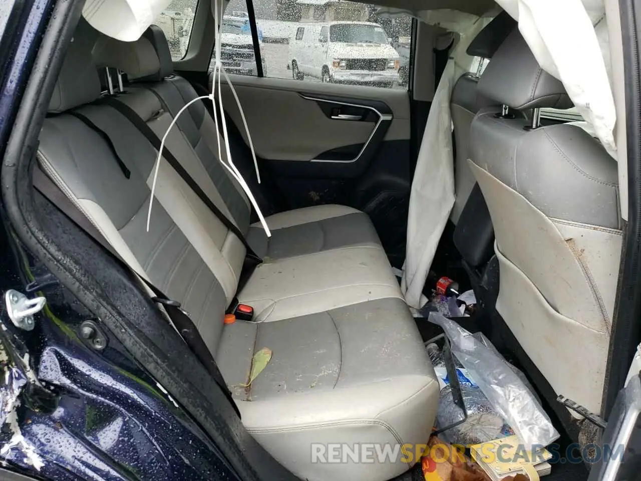 11 Photograph of a damaged car JTMY1RFV8KD516125 TOYOTA RAV4 2019